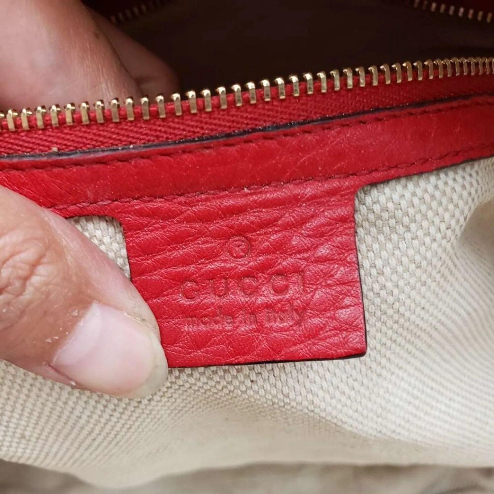 100% Authentic GUCCI Soho Red Leather Shoulder Bag