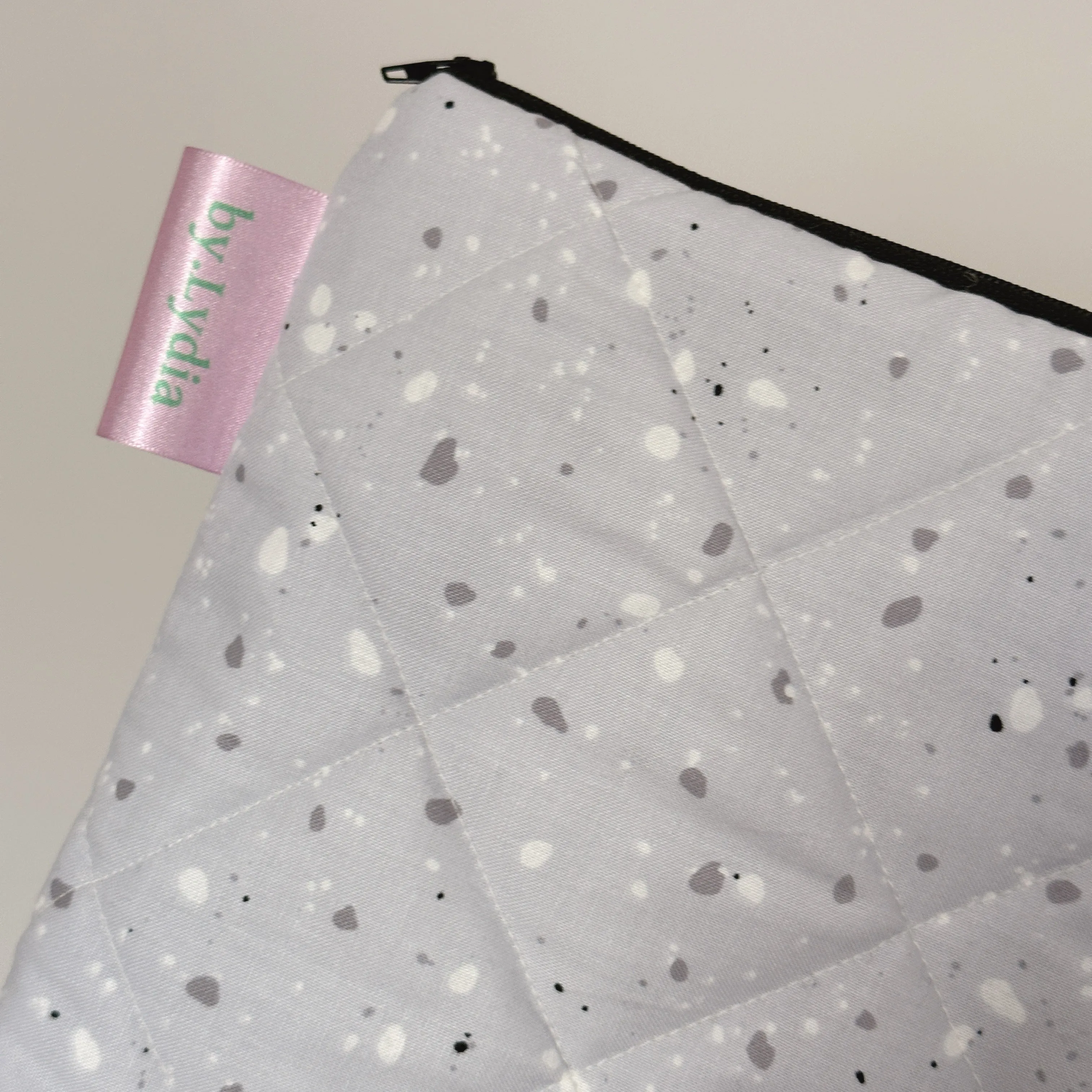 13" Laptop Pouch - Gray Paint