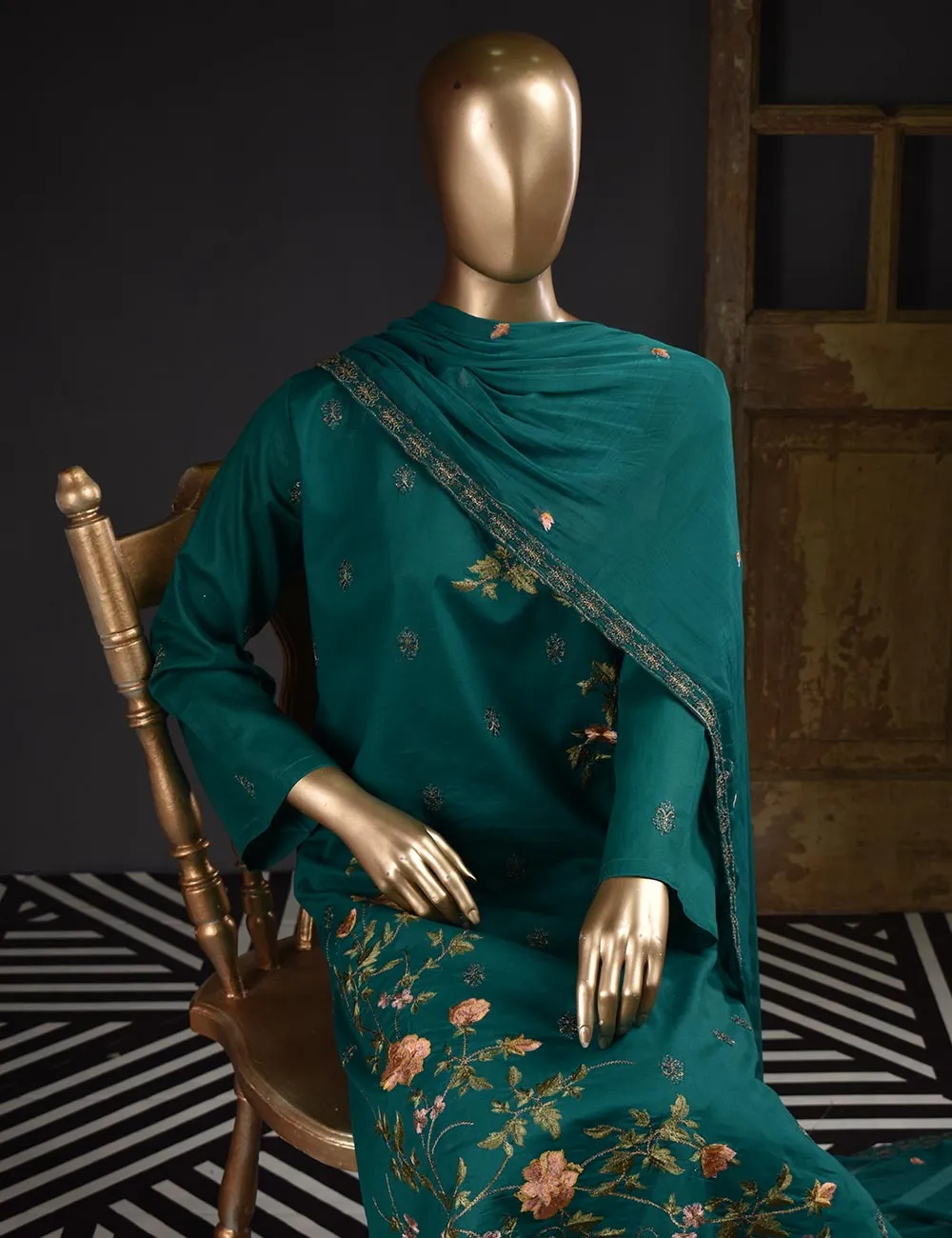 3 Pc Unstitched Embroidered Lawn Dress with Chiffon Embroidered Dupatta - Budapest (ZEB-1B)