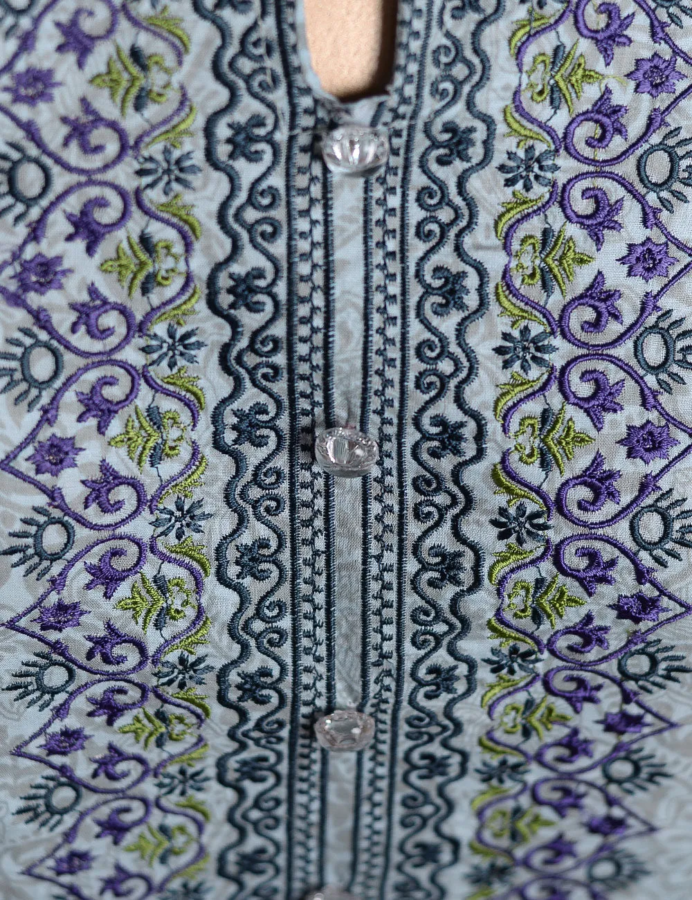 3 Pc Unstitched Lawn Embroidered Dress with Net Dupatta - Pelagic Sea - (FE-01)