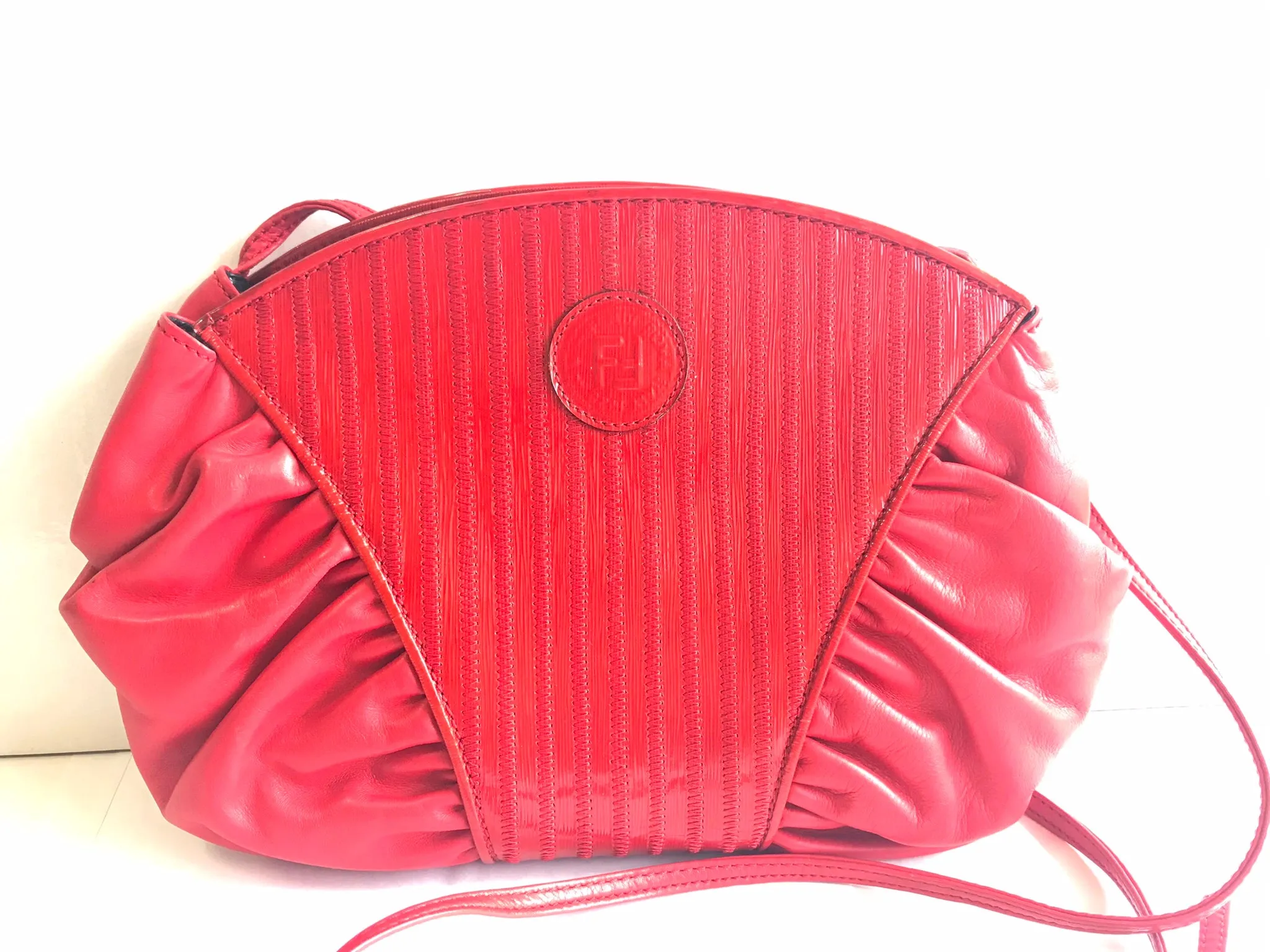 80's vintage FENDI red patent enamel and nappa leather oval round shape shoulder purse. Can be a clutch, pouch bag as well