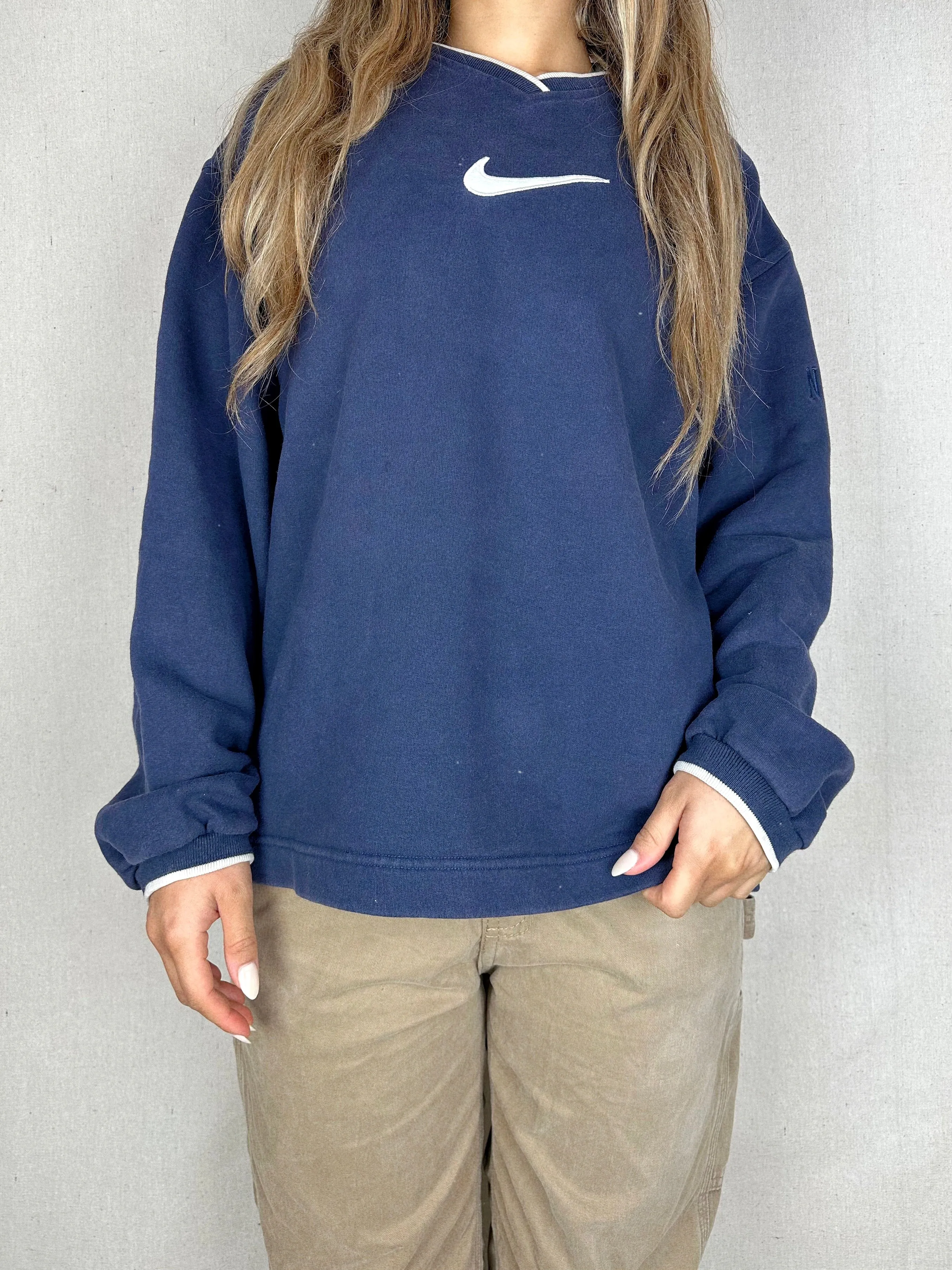 90's Nike Embroidered Vintage Sweatshirt Size 12-14