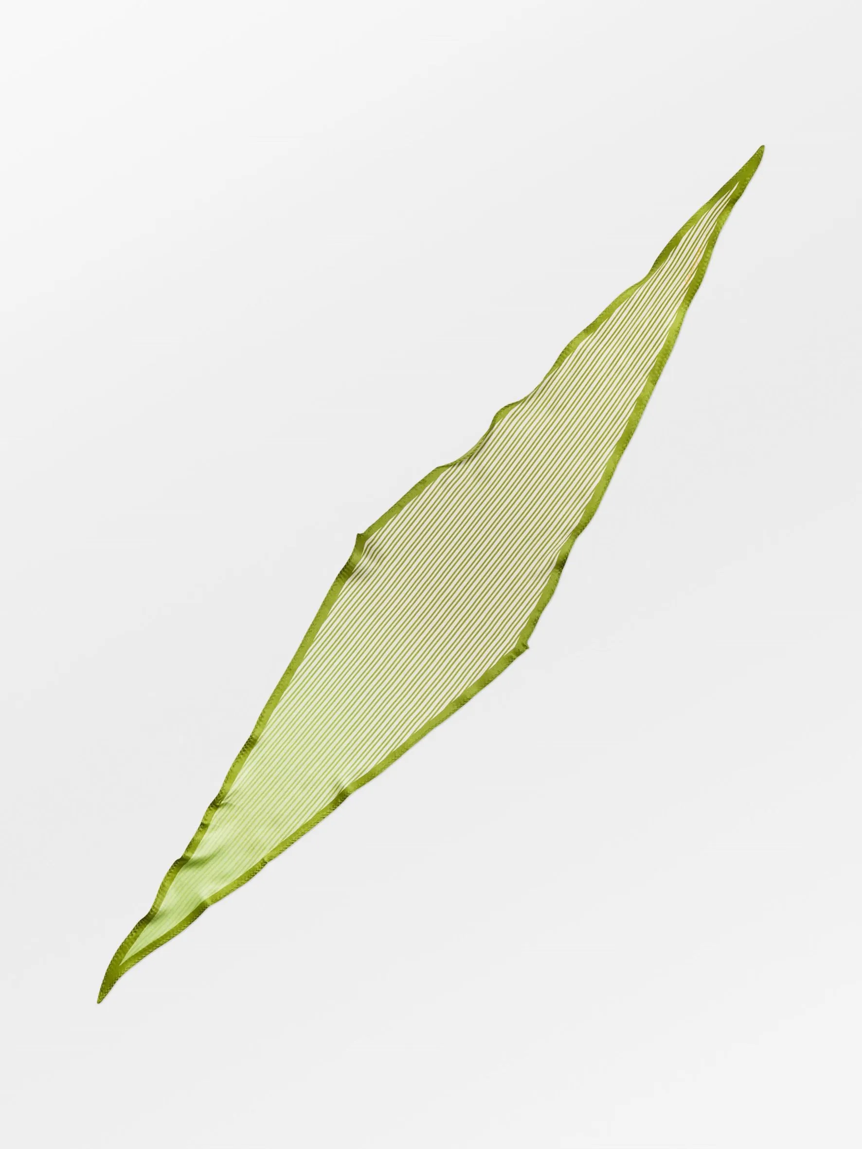 Aidipta Diamond Scarf