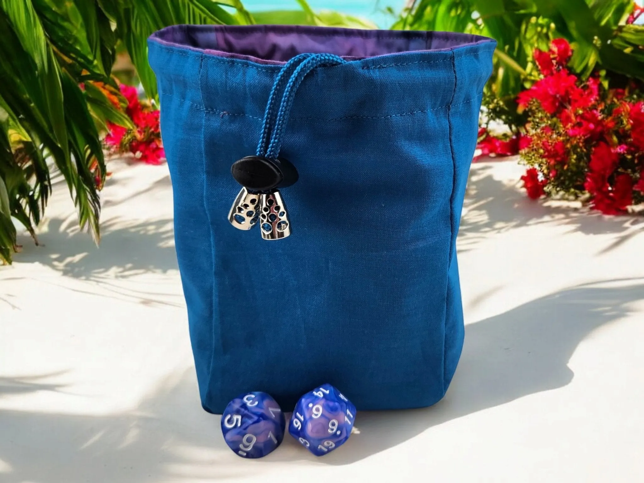Alien flower dice bag