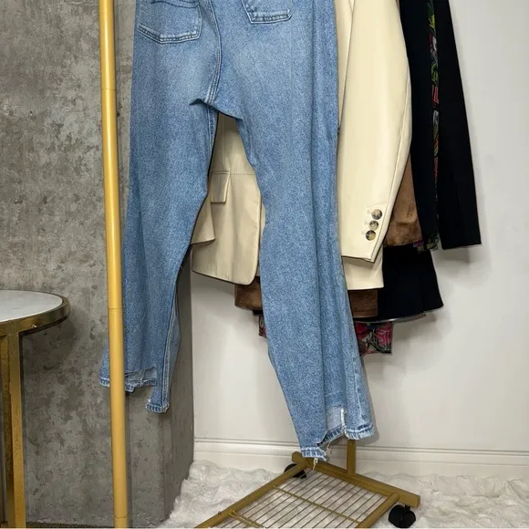 American Eagle AE 16 Blue Stretch Curvy Super High-Waisted Baggy Straight Jean