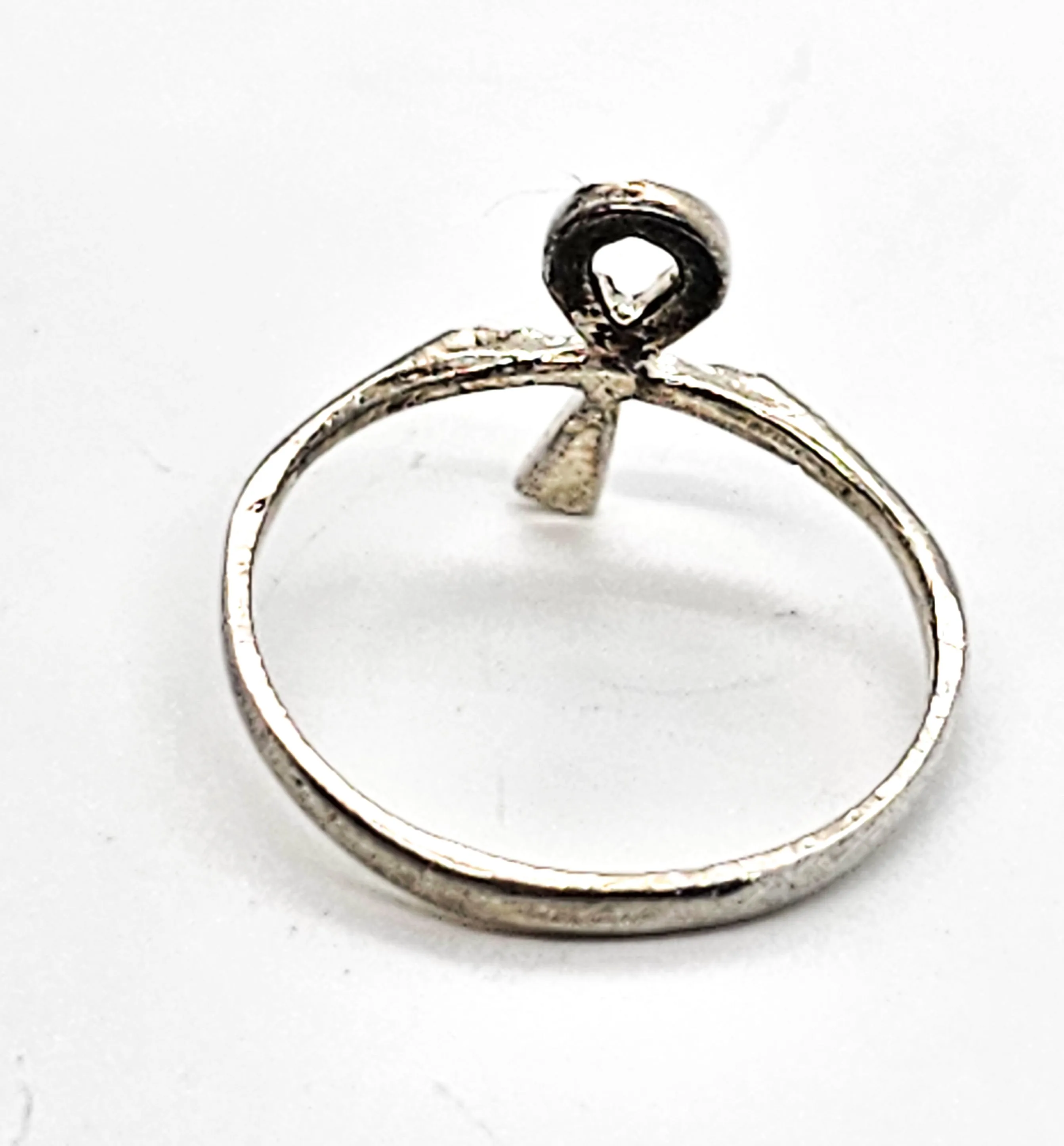 Ankh Key of Life Egyptian Revival vintage sterling silver etched ring size 8.5