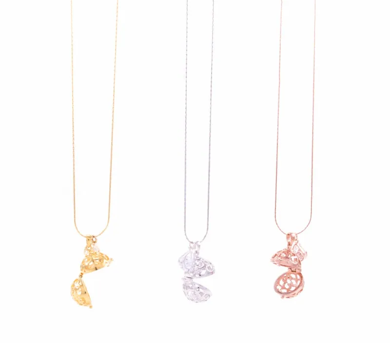 Aromatherapy Diffuser Locket Round Foliate Pendant, Rose Gold