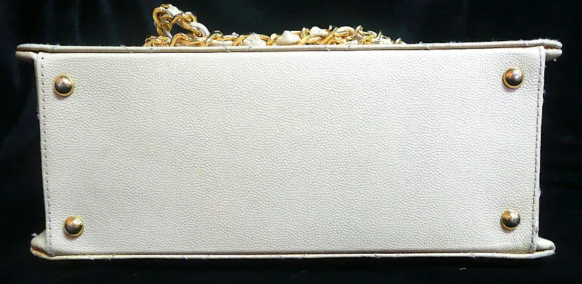 Authentic Chanel Vintage Beige Quilted Caviar 2.55 Flapover