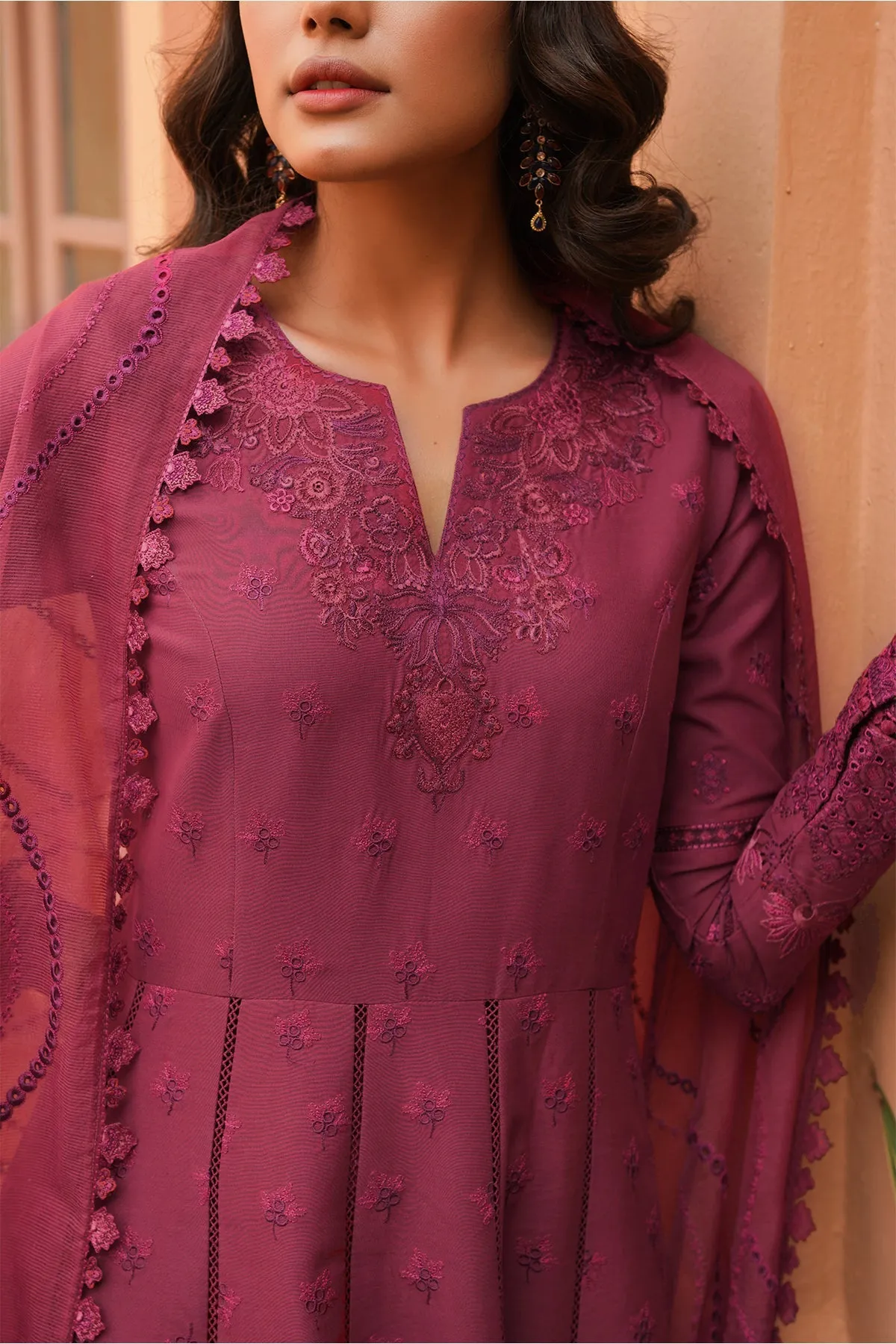 BAROQUE | SWISS VOILE '23 | EMBROIDERED JACQUARD LAWN SL10-D05