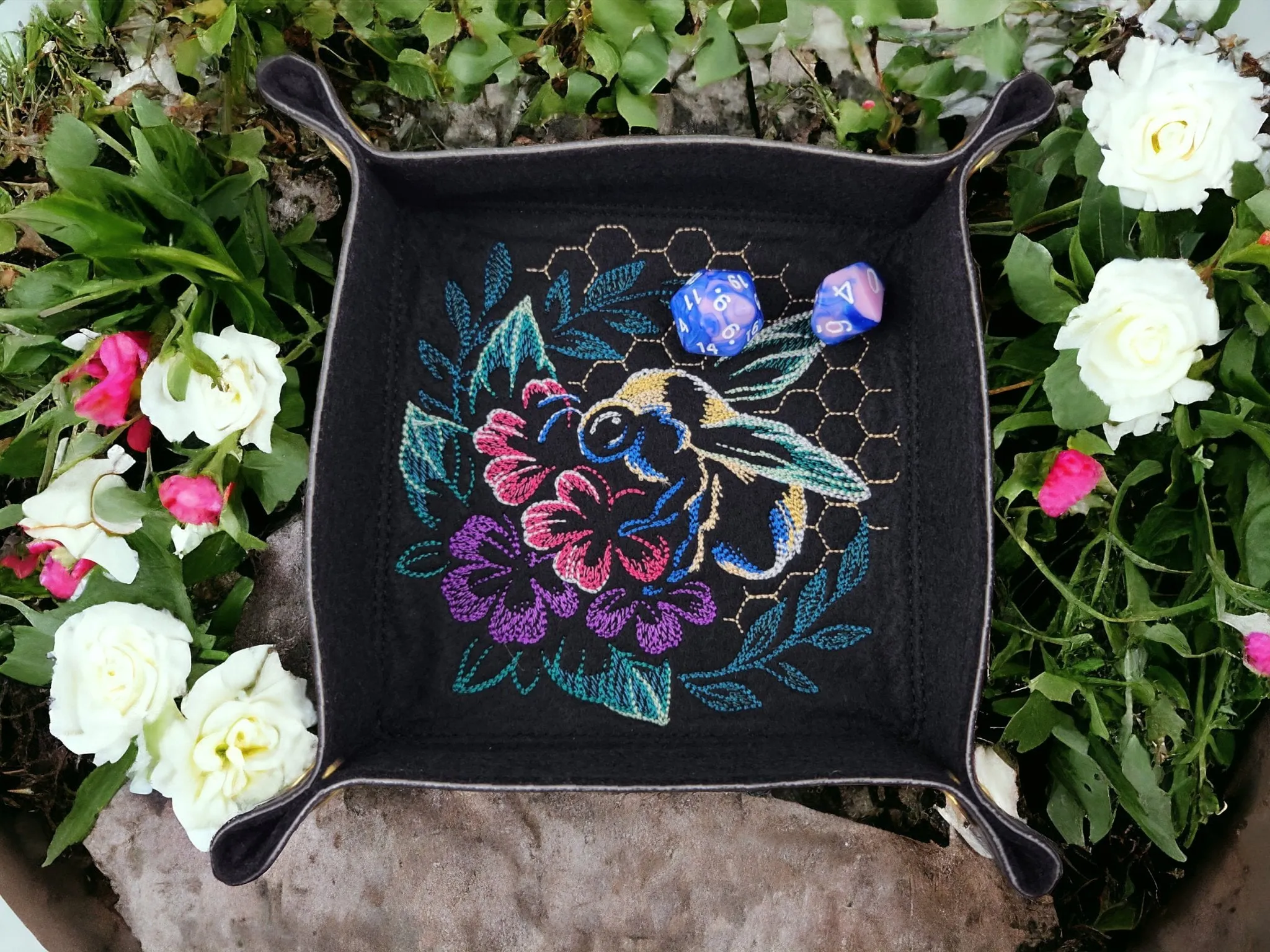 Bee and Bloom dice tray