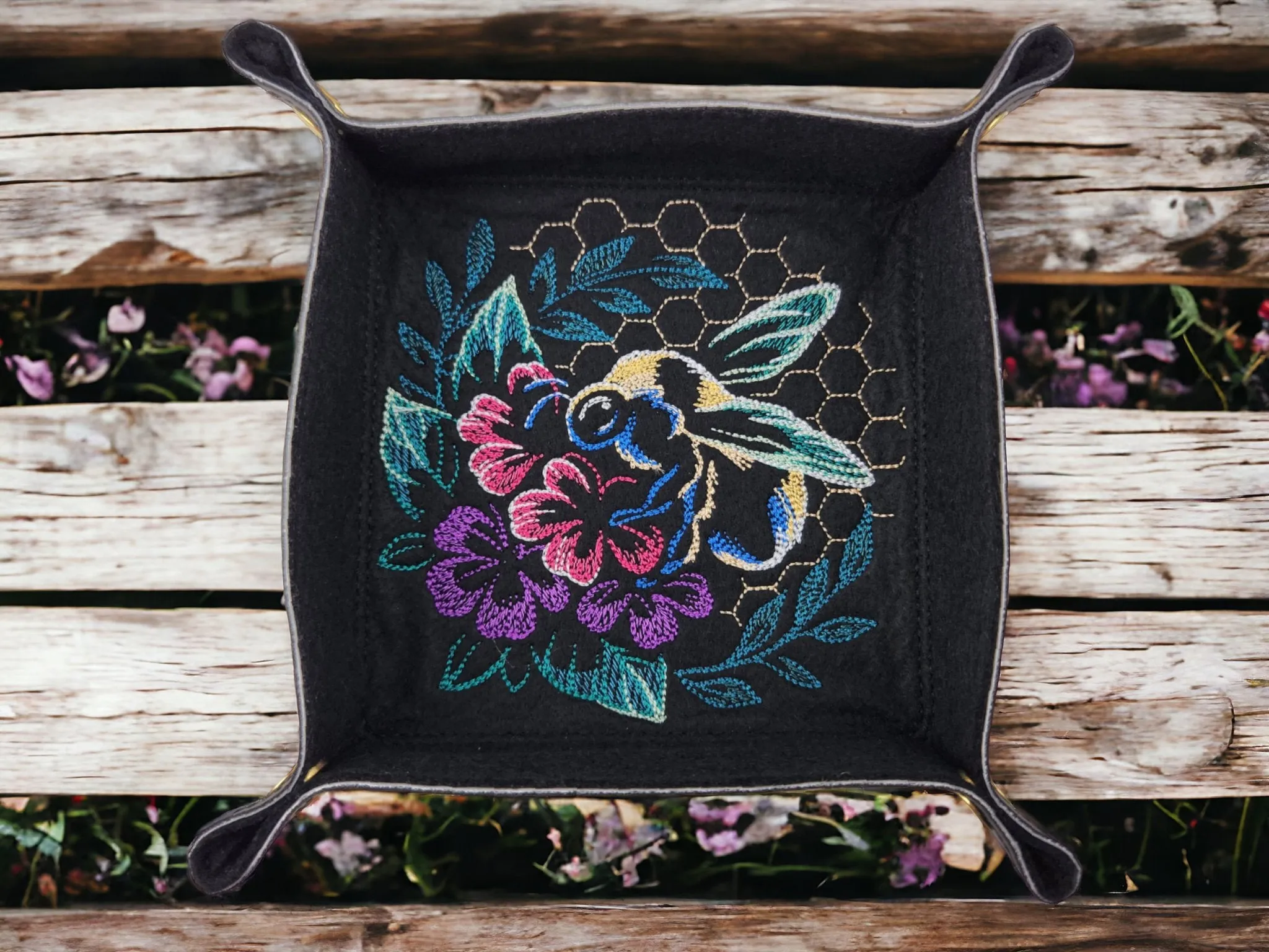 Bee and Bloom dice tray