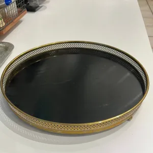 Black and gold platter
