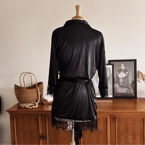 BLACK LACE TRIM DAINTY ROBE #0336