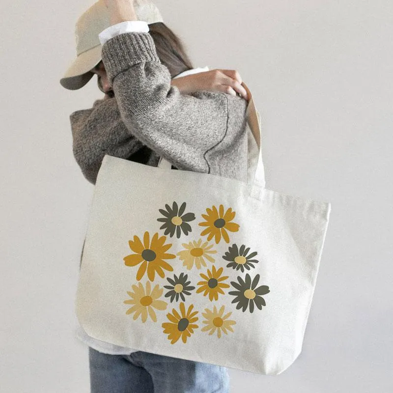 BLOSSOM CANVAS BAG