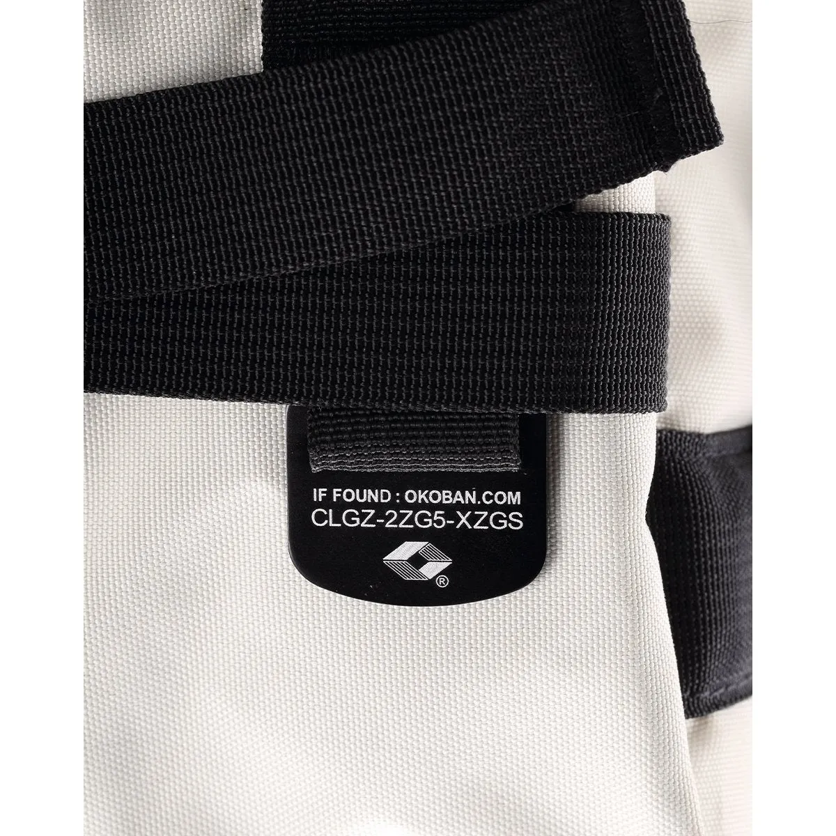 CabinZero Classic 28L (Cabin White)