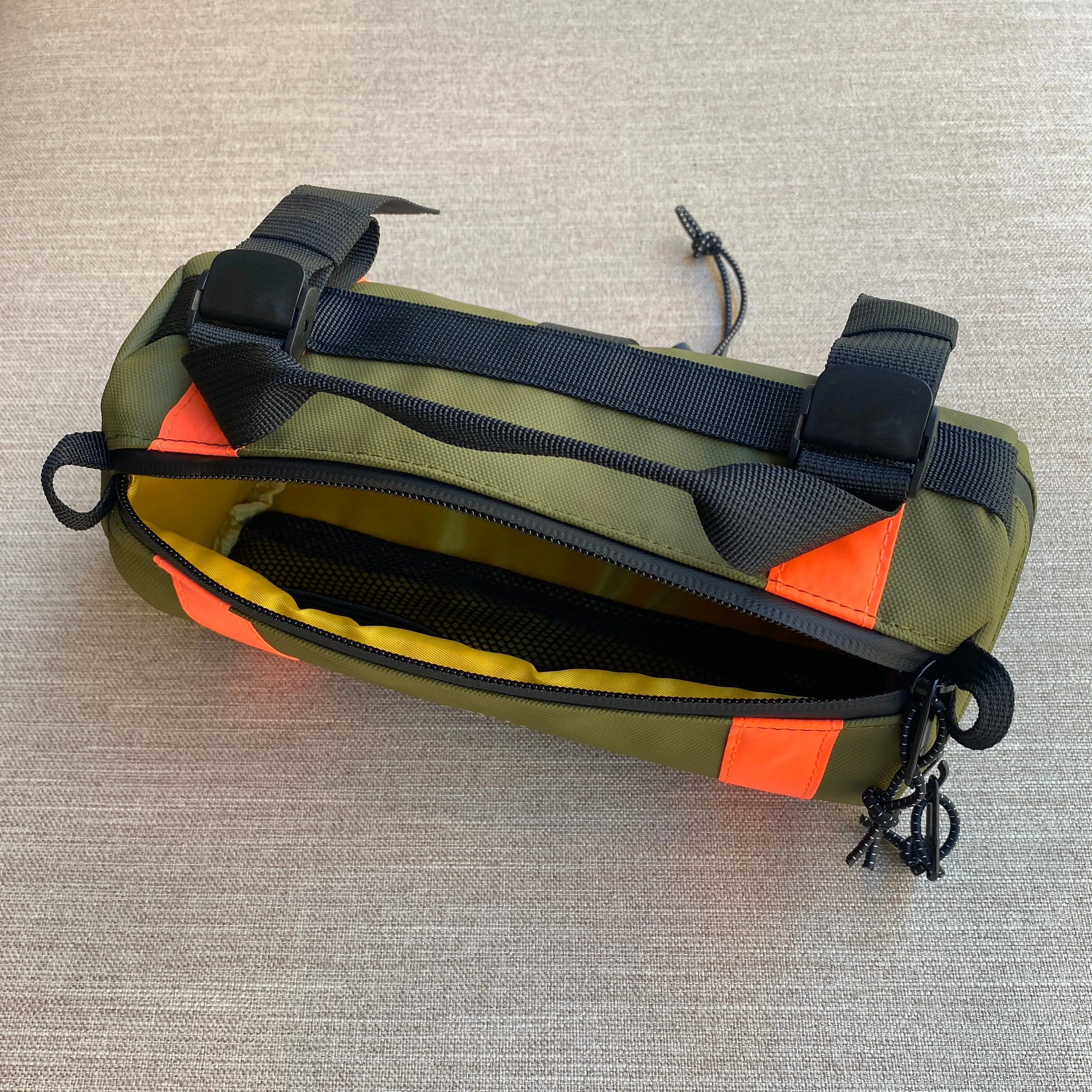 “Cannoncino” handlebar bag