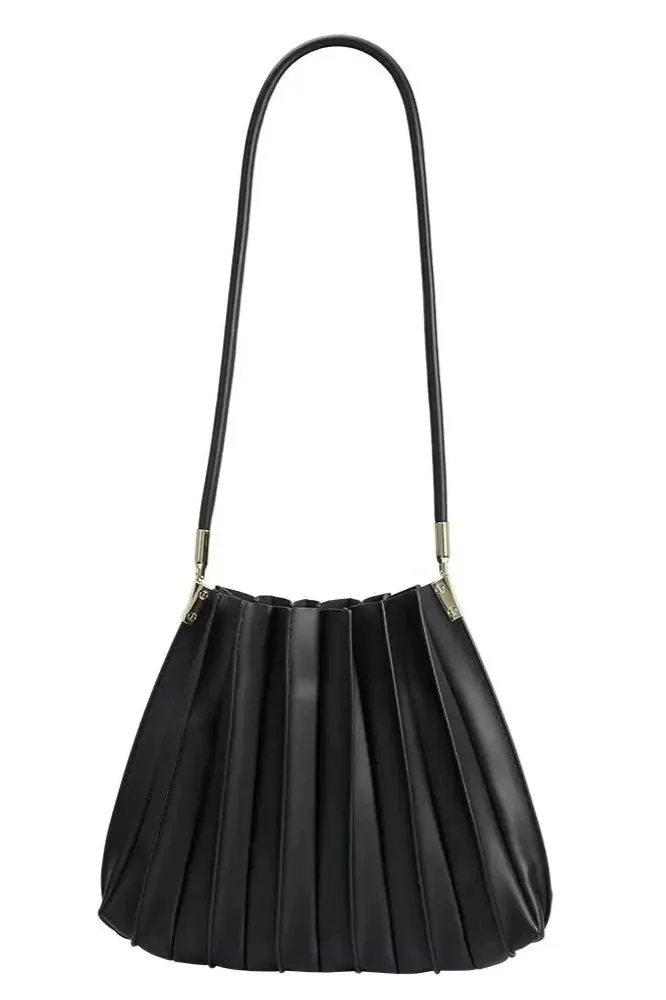 Carrie Shoulder Bag