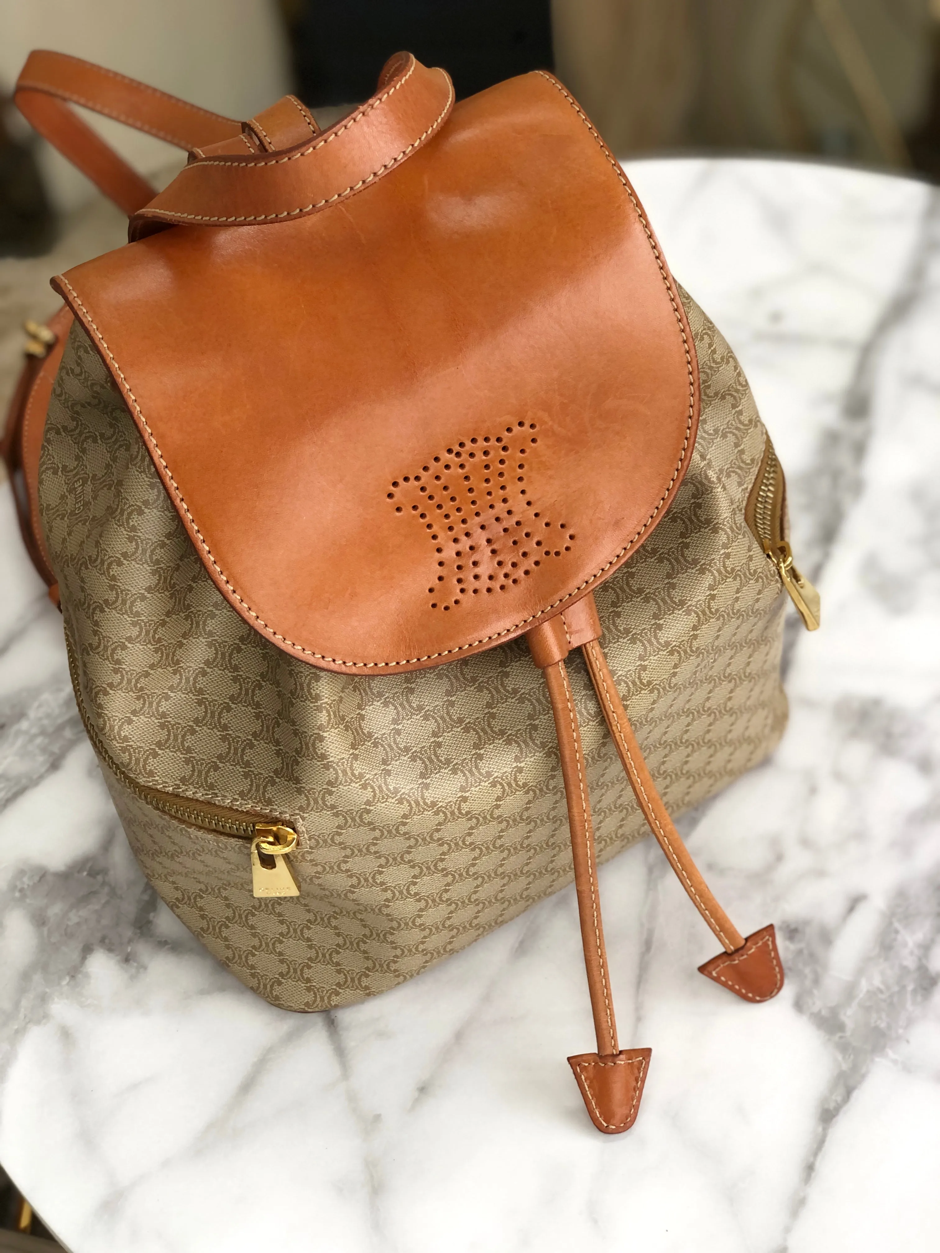 CELINE Macadam Triomphe Backpack Beige Vintage Old Celine mchxj3