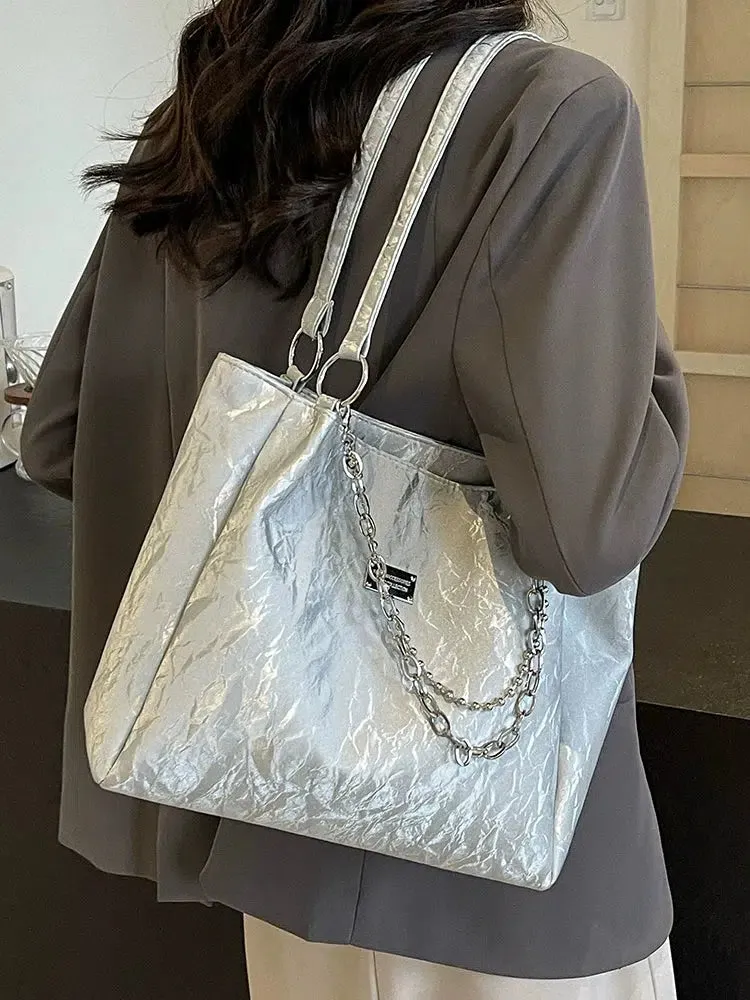 Chain Accent Shoulder Bag