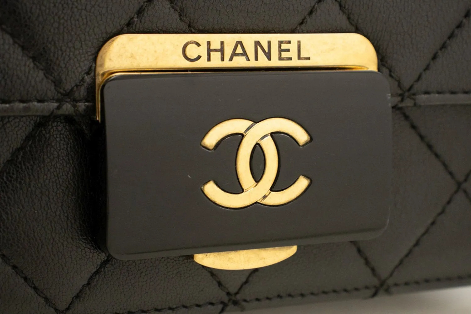 CHANEL Mini Calfskin Chain Shoulder Bag Black Quilted Flap Leather n59