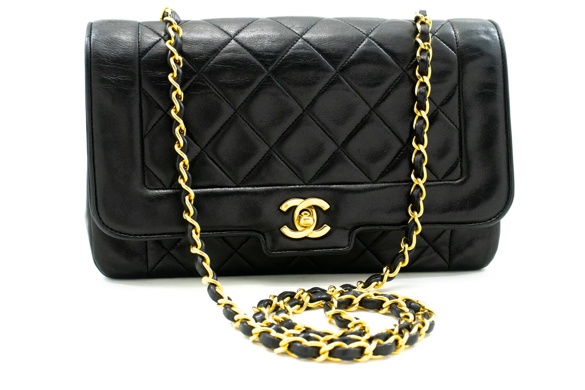 CHANEL Vintage Medium Chain Shoulder Bag Black Lambskin Quilted m37