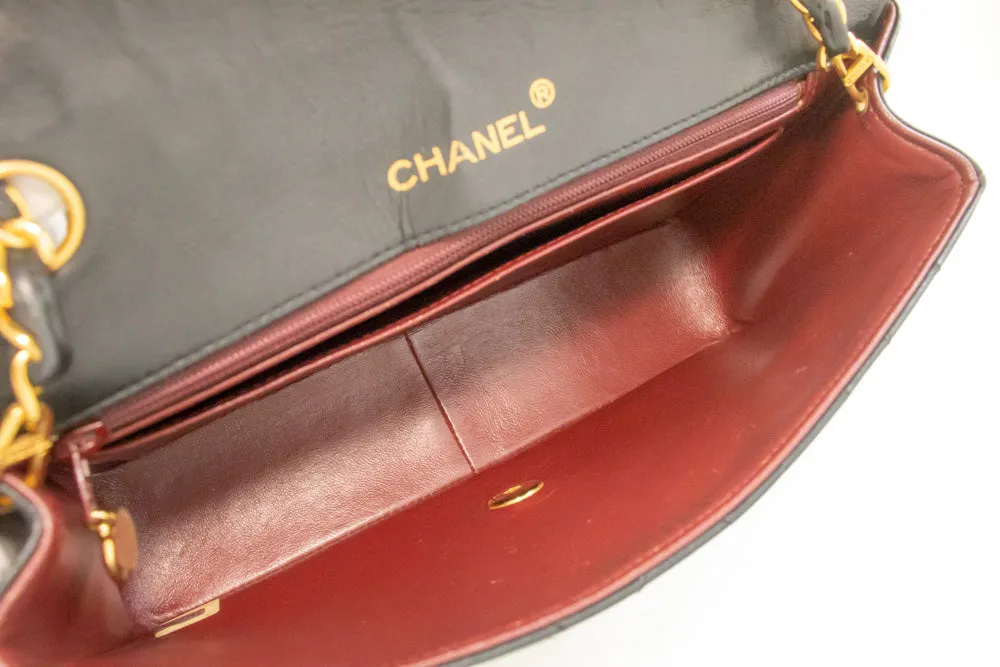 CHANEL Vintage Medium Chain Shoulder Bag Black Lambskin Quilted m37