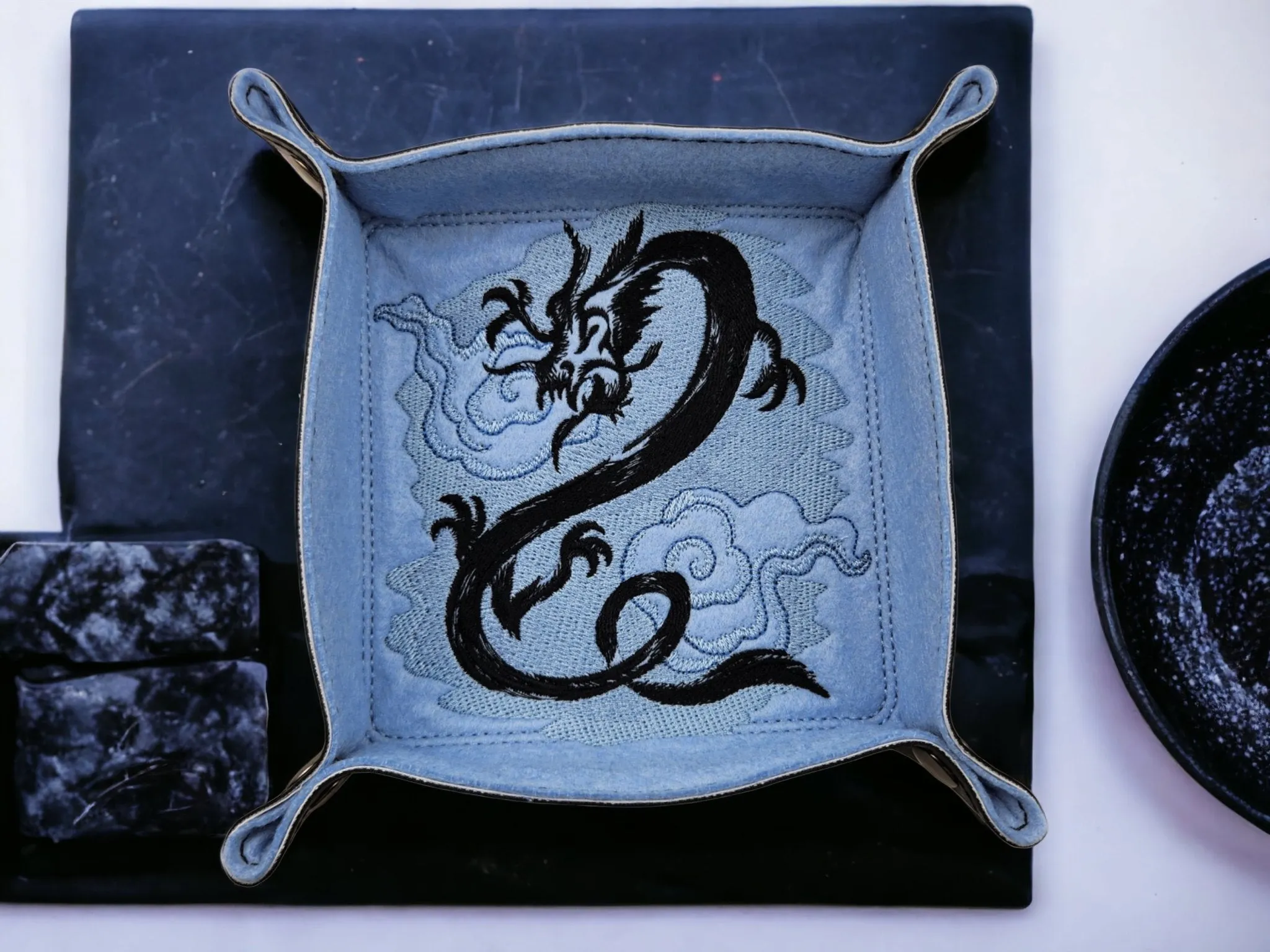 Chinese Black Dragon Dice Tray