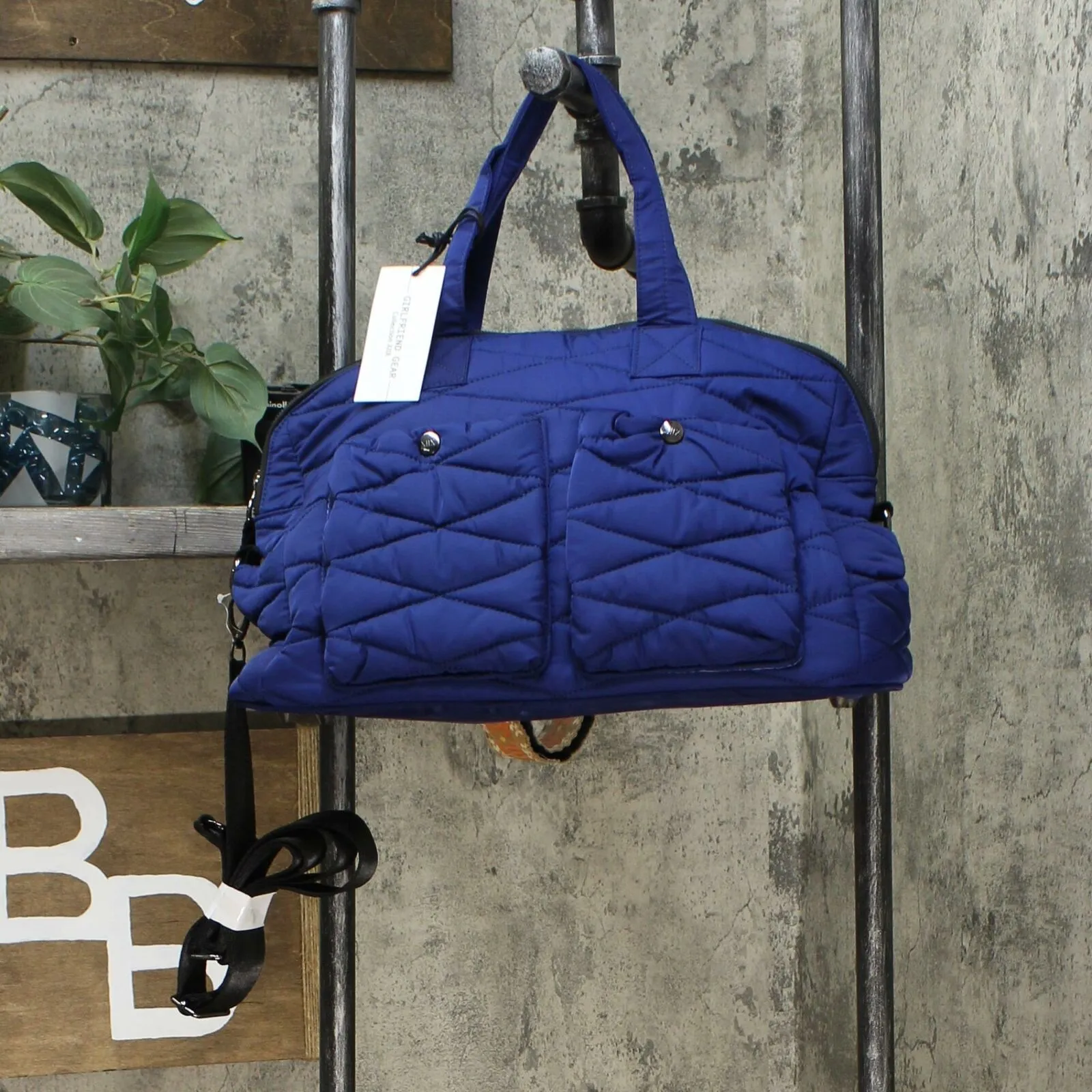 Collection Xiix Girlfriend Gear Puffer Quilt Large Dome Carry All