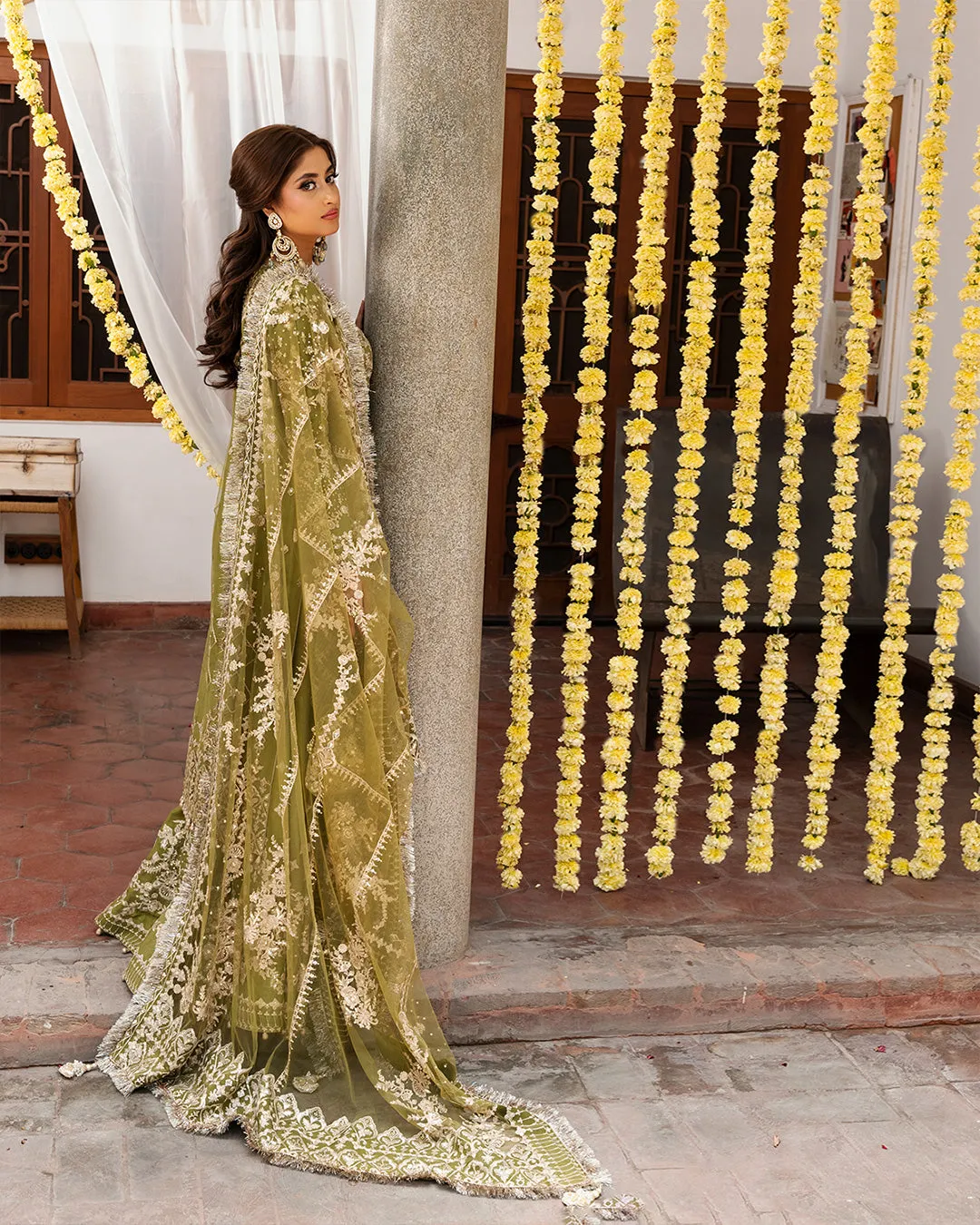 Faiza Saqlain | NIRA – Wedding Festive’23 | Rozhin