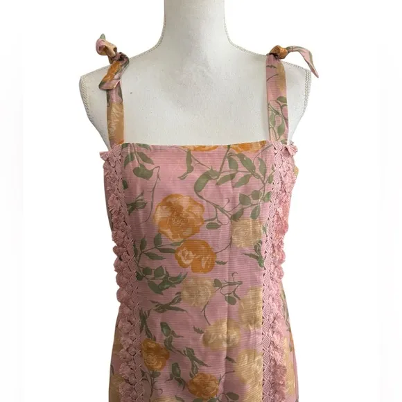 FINDERS KEEPERS Petal Rose mini dress dusty pink floral size Large