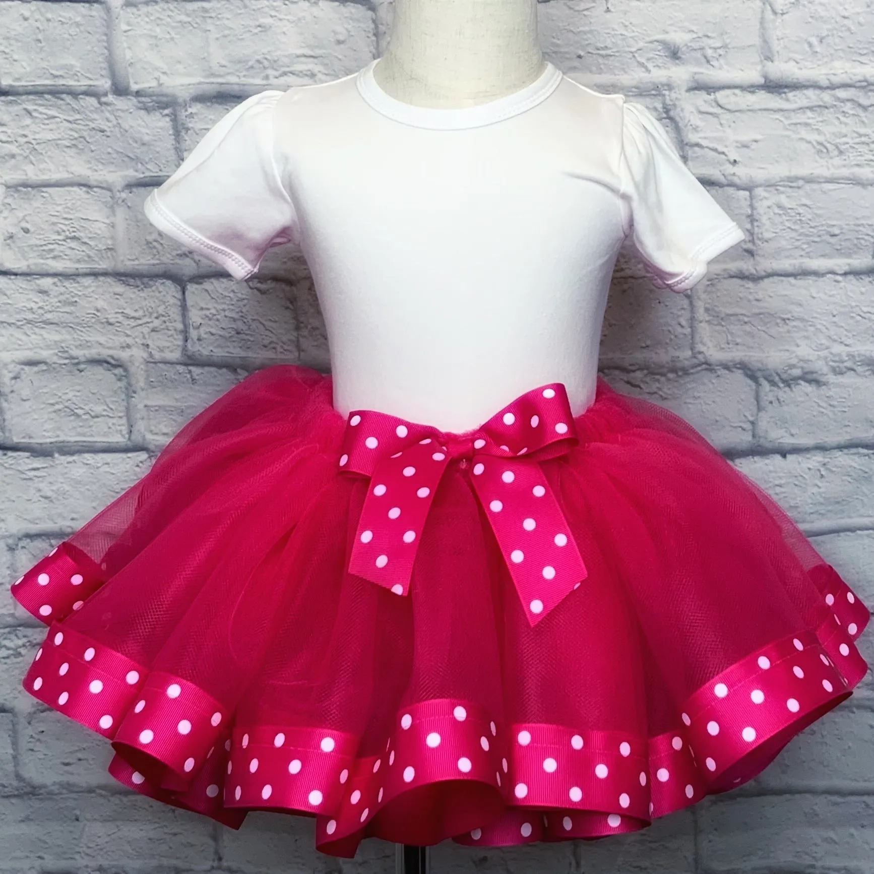 Fuchsia Tutu / Fuchsia Ribbon White Dot Trim & Bow