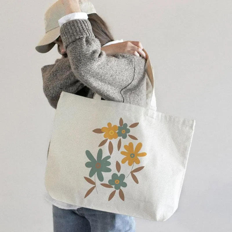 GREEN-YELLOW CHAMOMILE CANVAS BAG