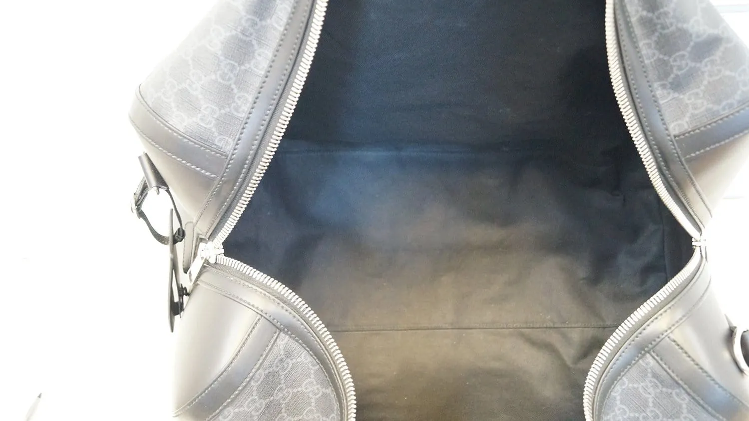 GUCCI Black Soft GG Supreme carry-on Duffle Travel Bag 478323