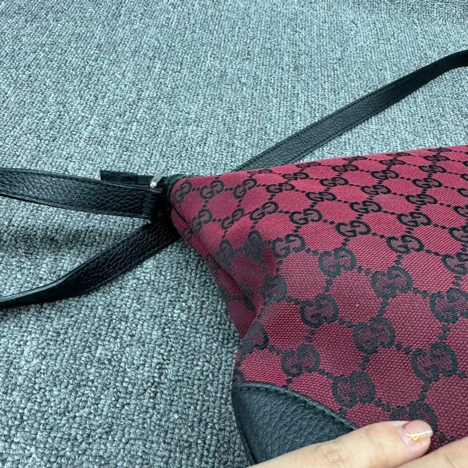 Gucci GG Canvas Messenger Bag