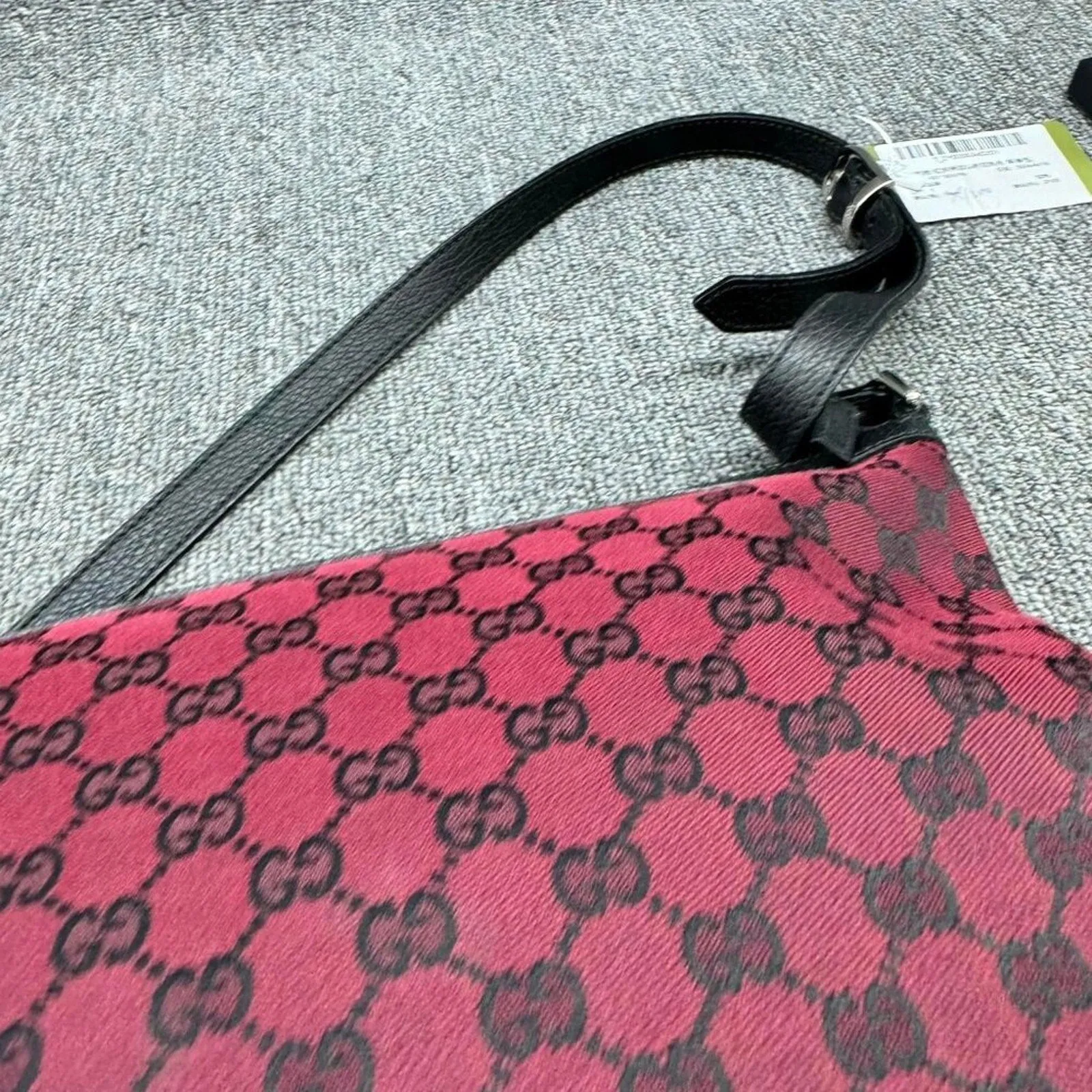 Gucci GG Canvas Messenger Bag