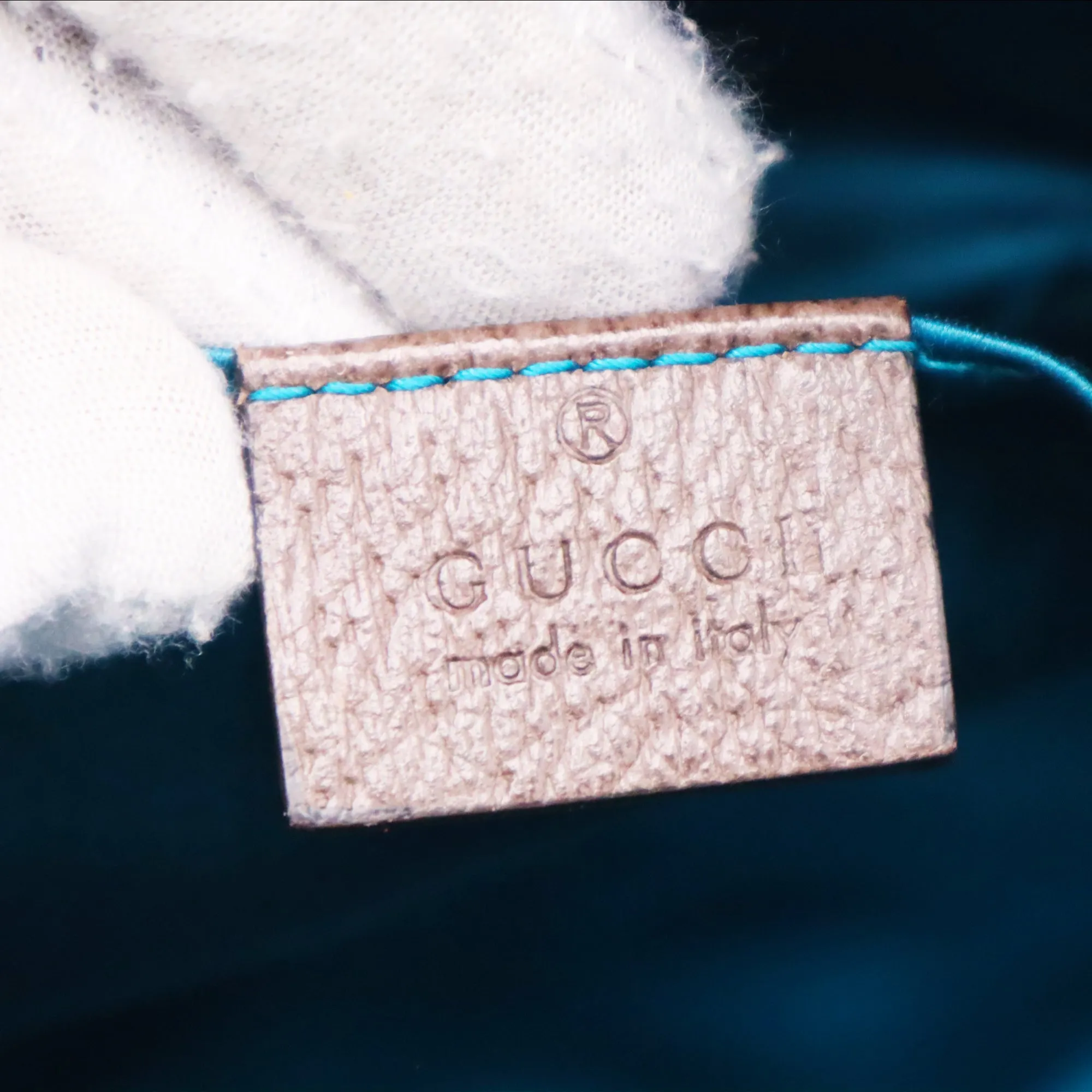 Gucci GG Canvas Supreme Ophidia Crossbody Bag