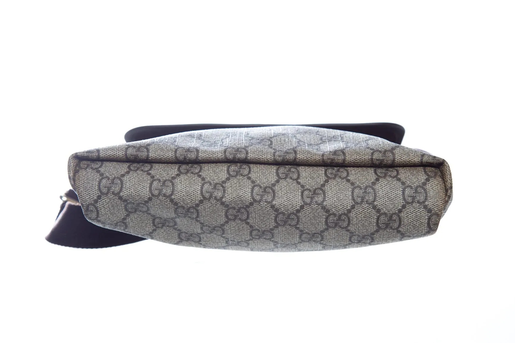 Gucci Monogram Canvas GG Supreme Messenger Bag