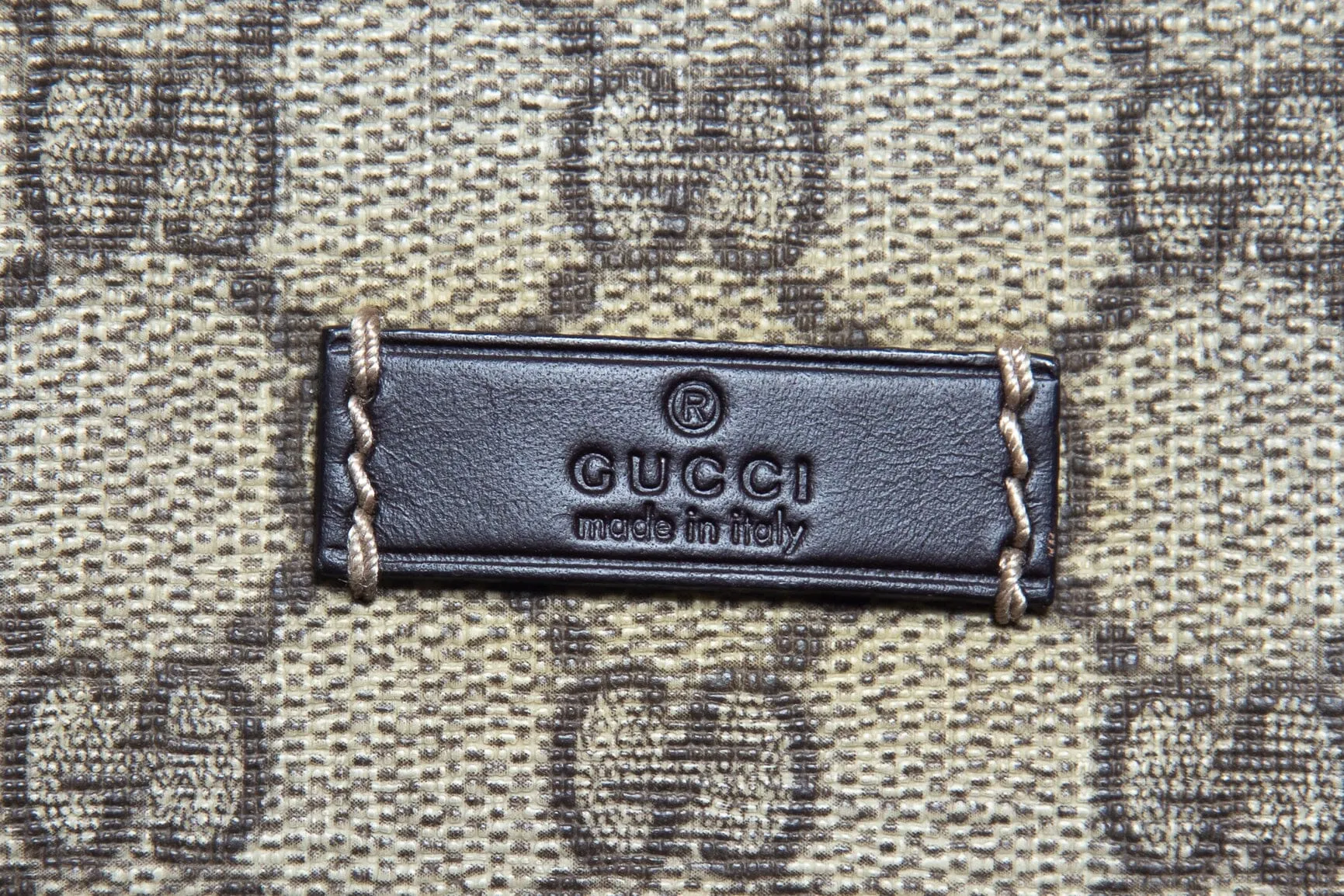 Gucci Monogram Canvas GG Supreme Messenger Bag