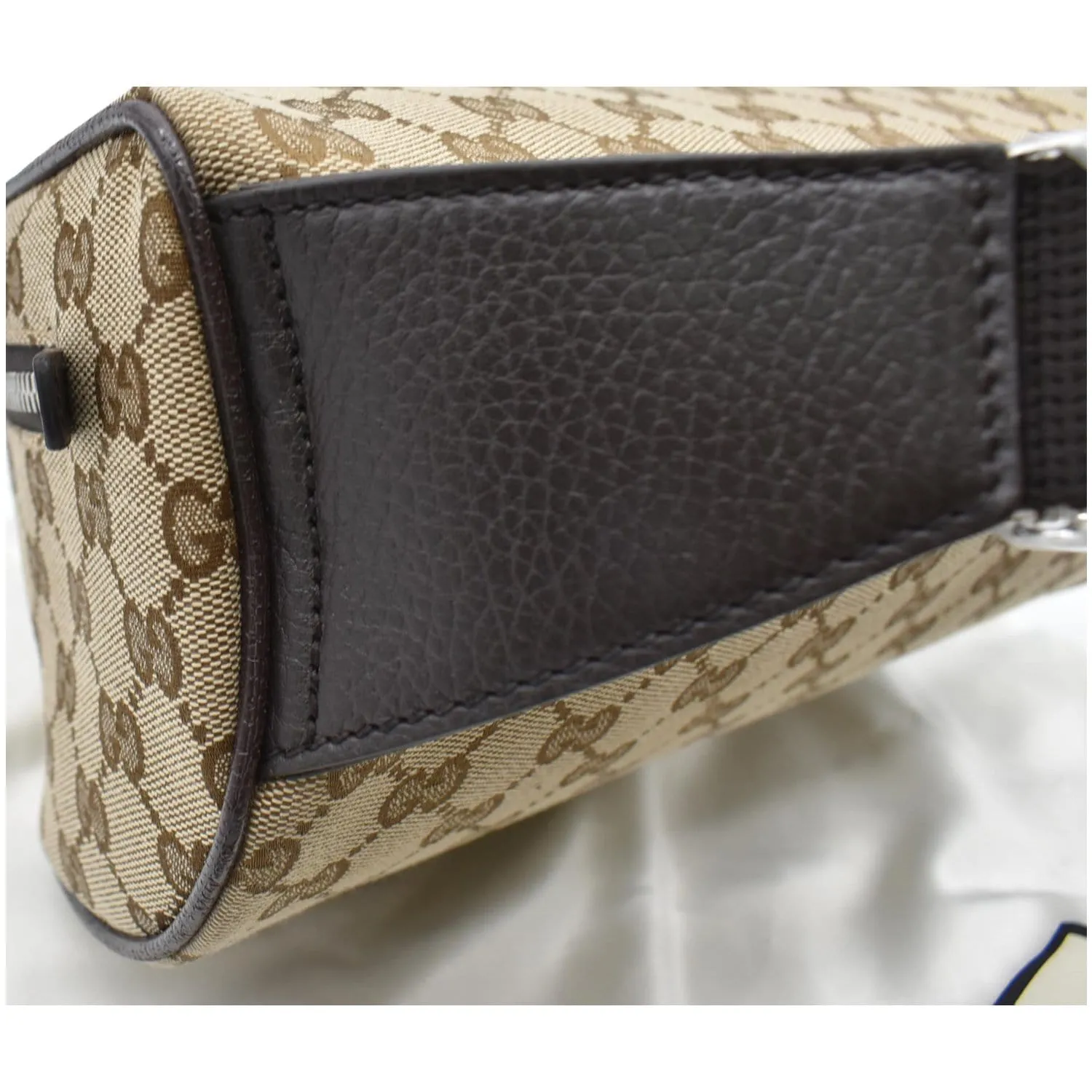 GUCCI Waist Pouch GG Canvas Belt Bag Beige 630915