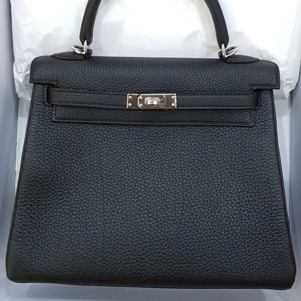 Hermès Kelly 25 Noir (Black) Togo Palladium Hardware PHW
