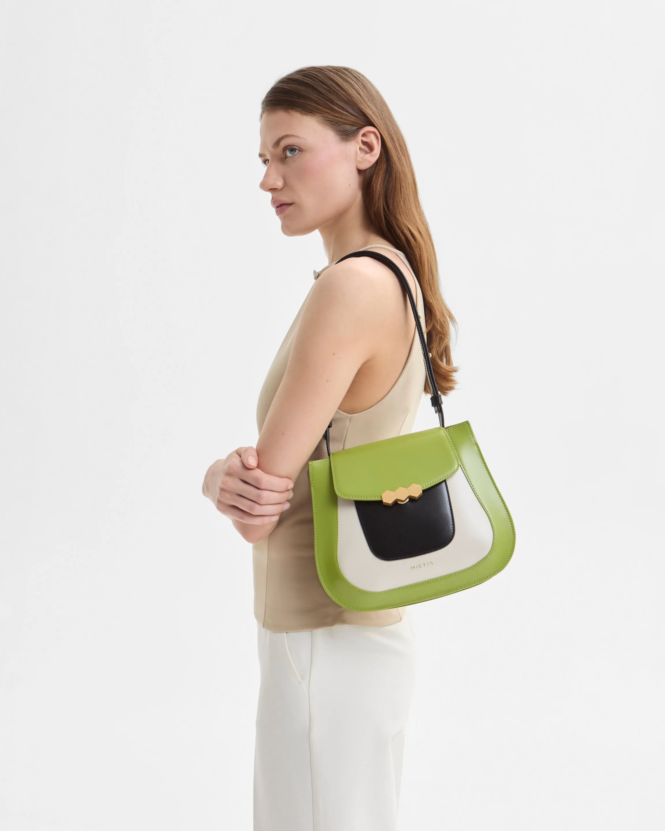 Jill Olive / White / Black