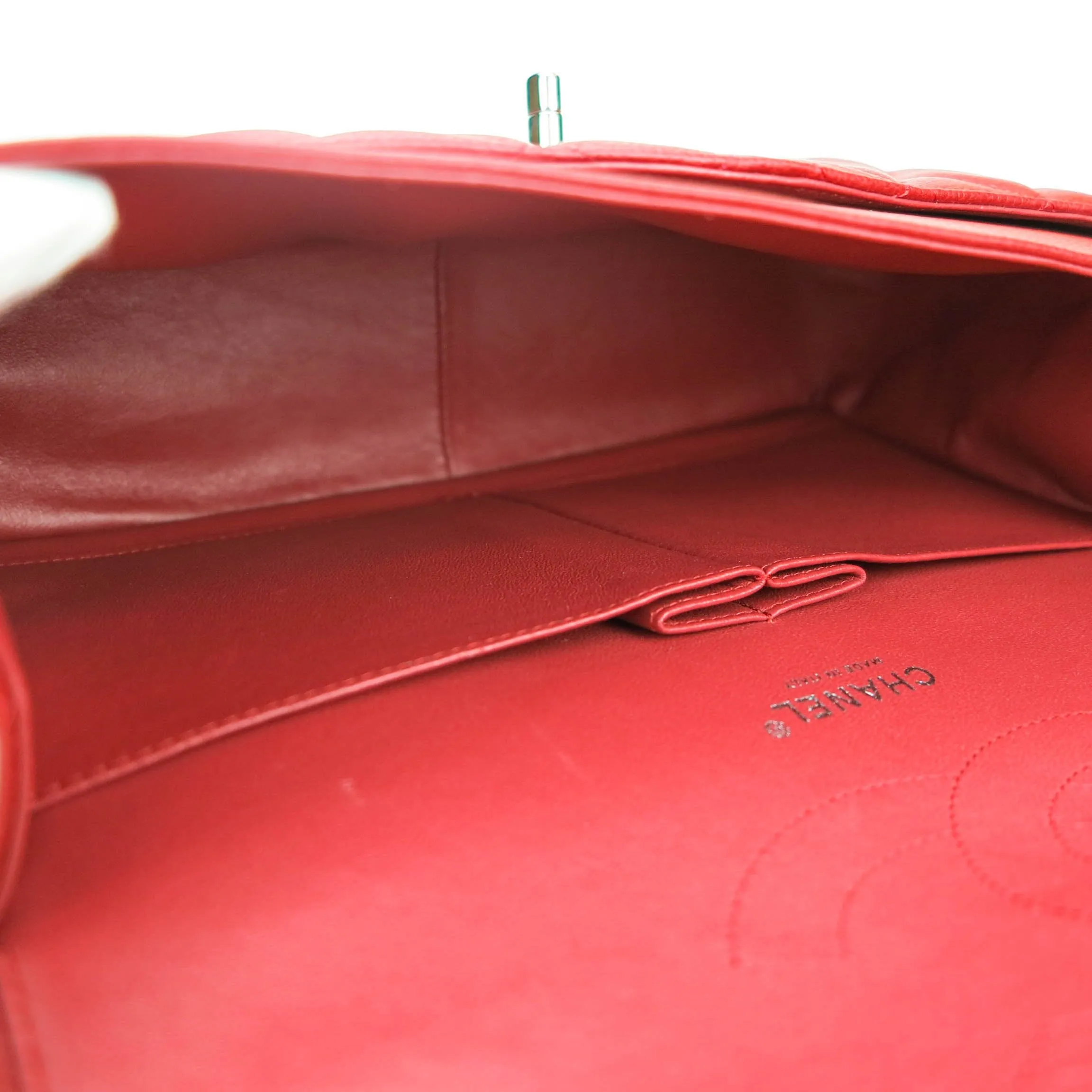 Jumbo Classic Double Flap Bag in 11C Lipstick Red Caviar