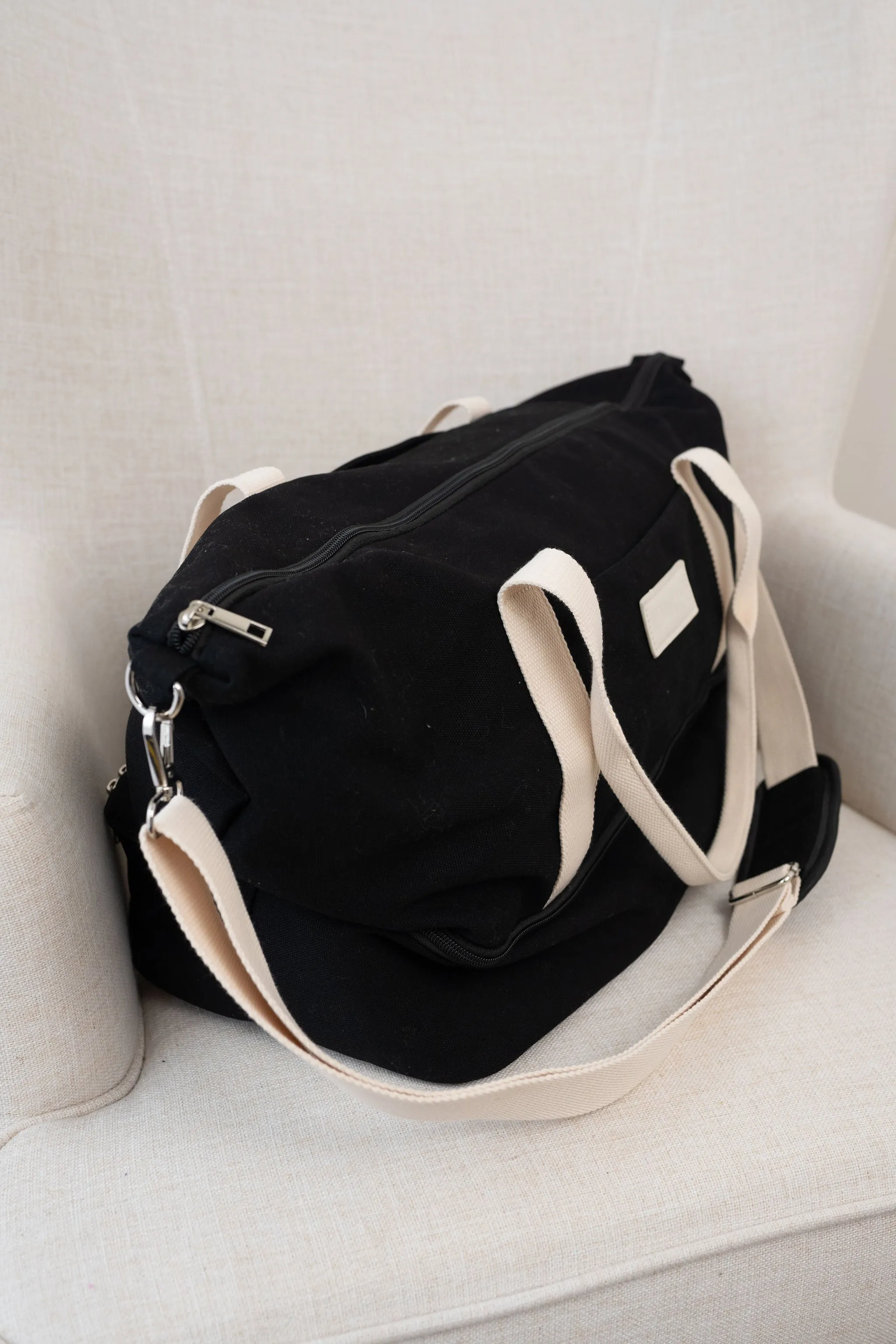 Lake Tarawera Overnight Bag