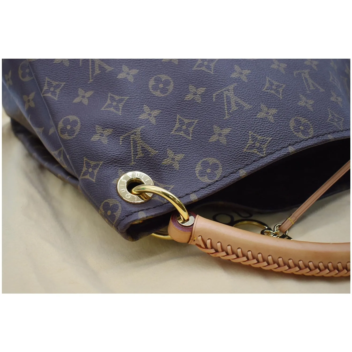LOUIS VUITTON Artsy MM Monogram Canvas Shoulder Bag Brown