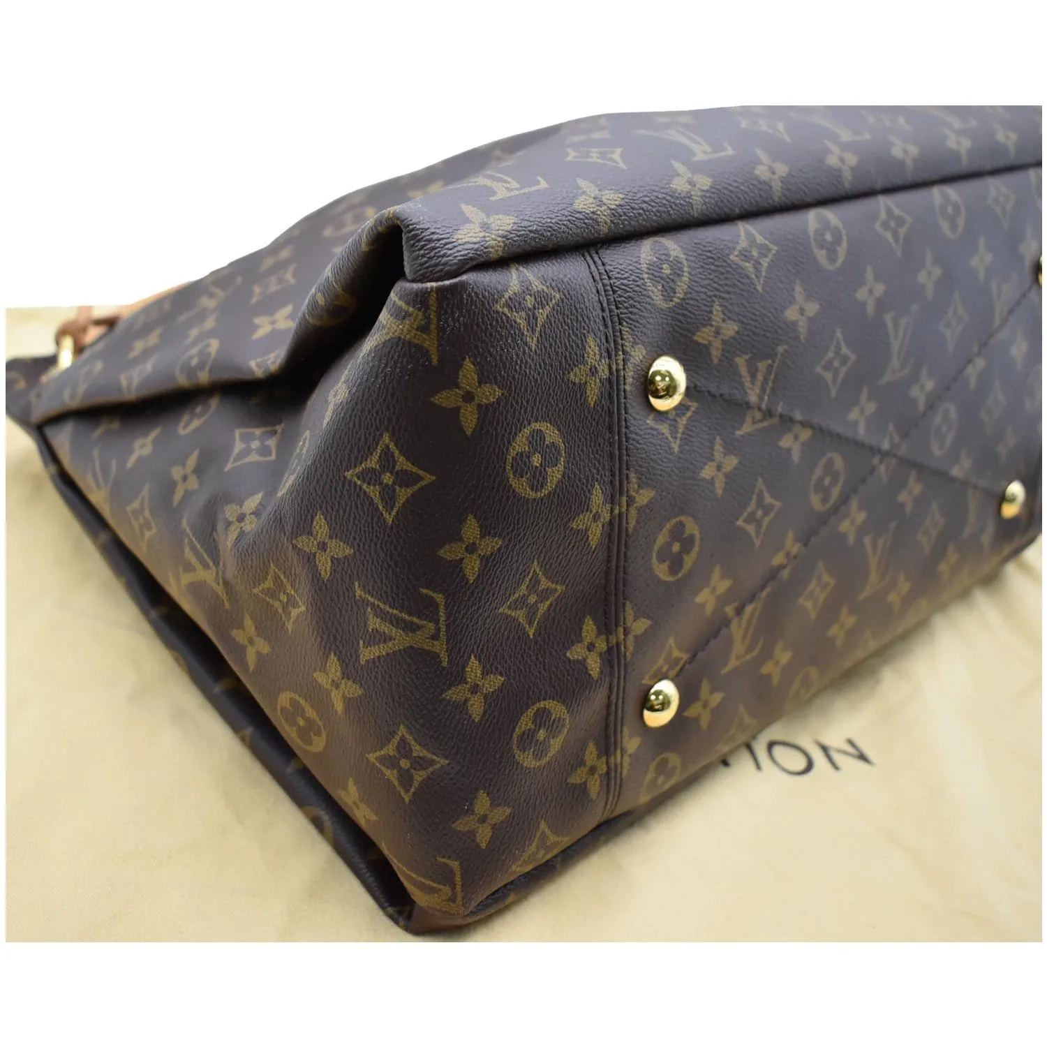 LOUIS VUITTON Artsy MM Monogram Canvas Shoulder Bag Brown
