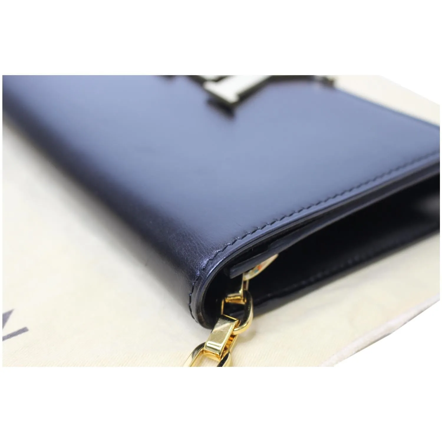 LOUIS VUITTON Chain Louise GM Noir Leather Shoulder Crossbody Bag
