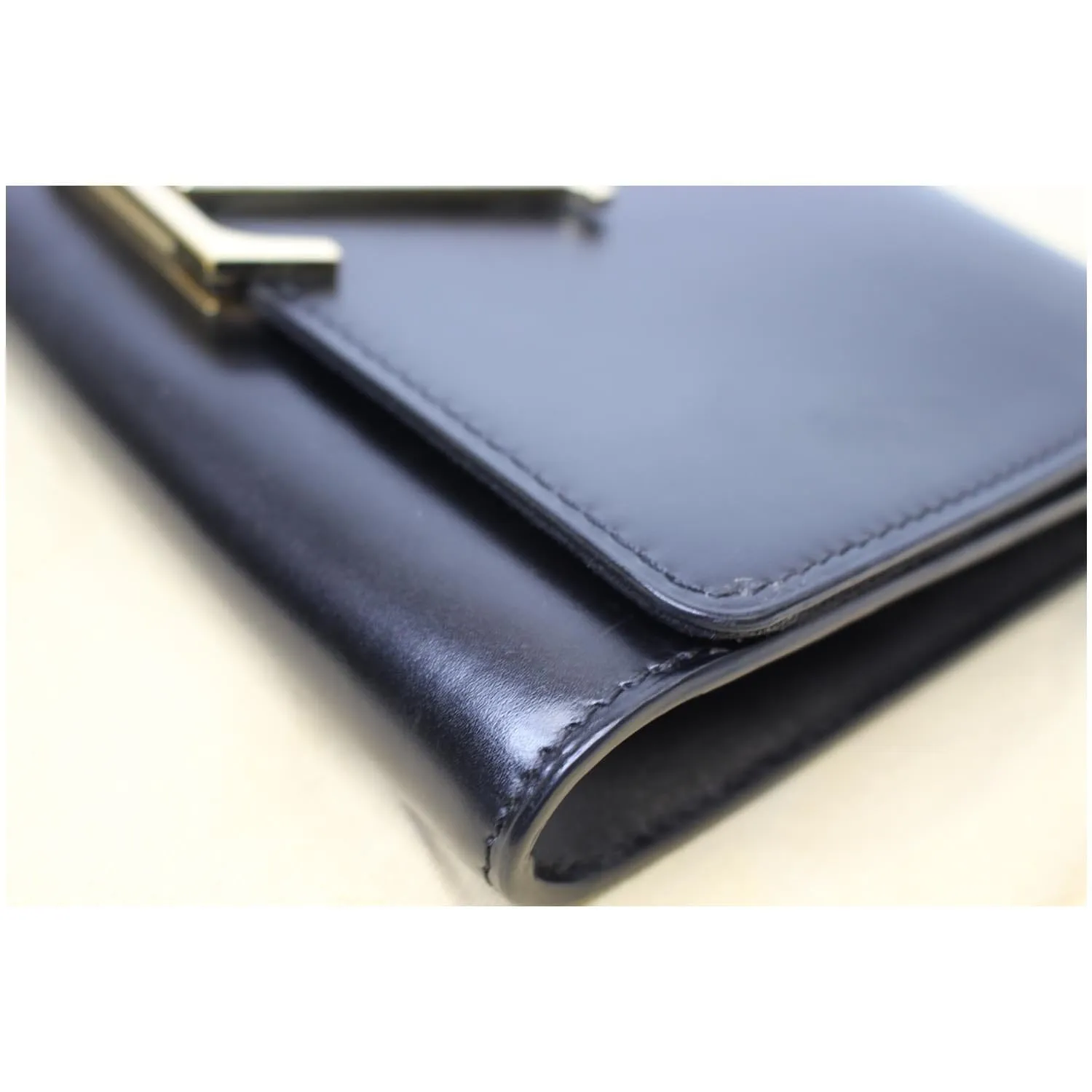 LOUIS VUITTON Chain Louise GM Noir Leather Shoulder Crossbody Bag