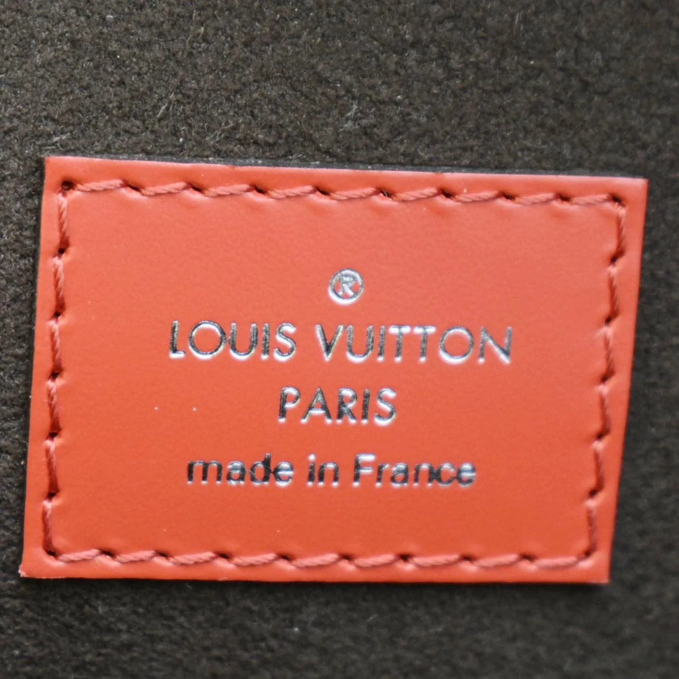 LOUIS VUITTON Cluny MM Epi Leather Shoulder Bag Red