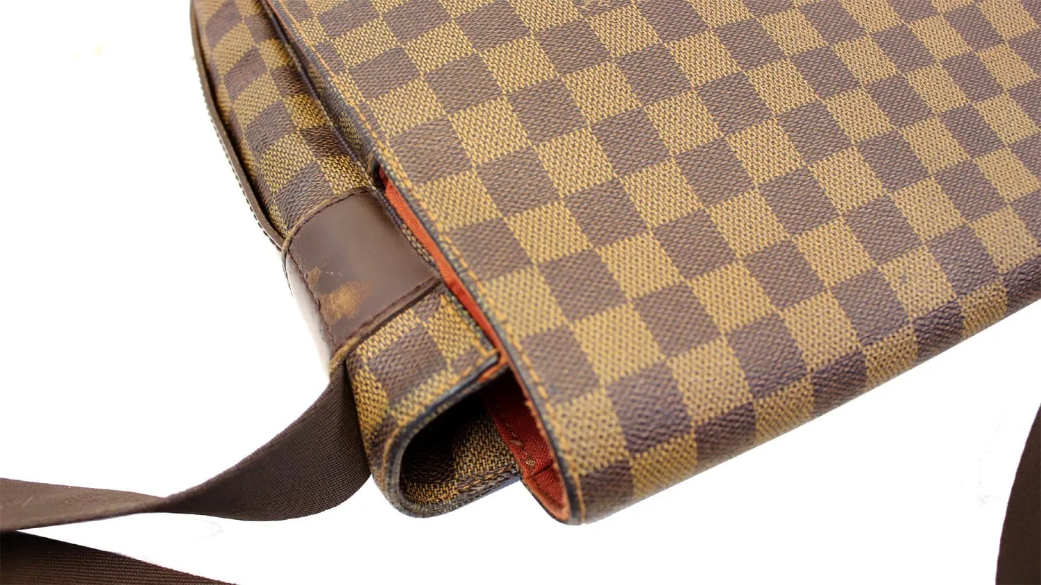 LOUIS VUITTON Damier Ebene Bastille Messenger Bag - Sale