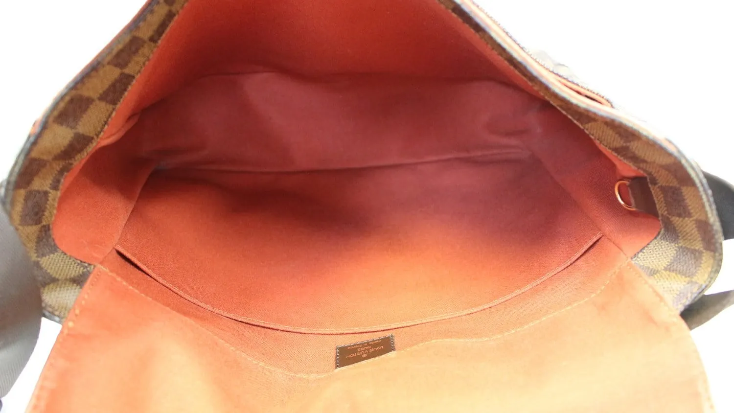 LOUIS VUITTON Damier Ebene Bastille Messenger Bag - Sale